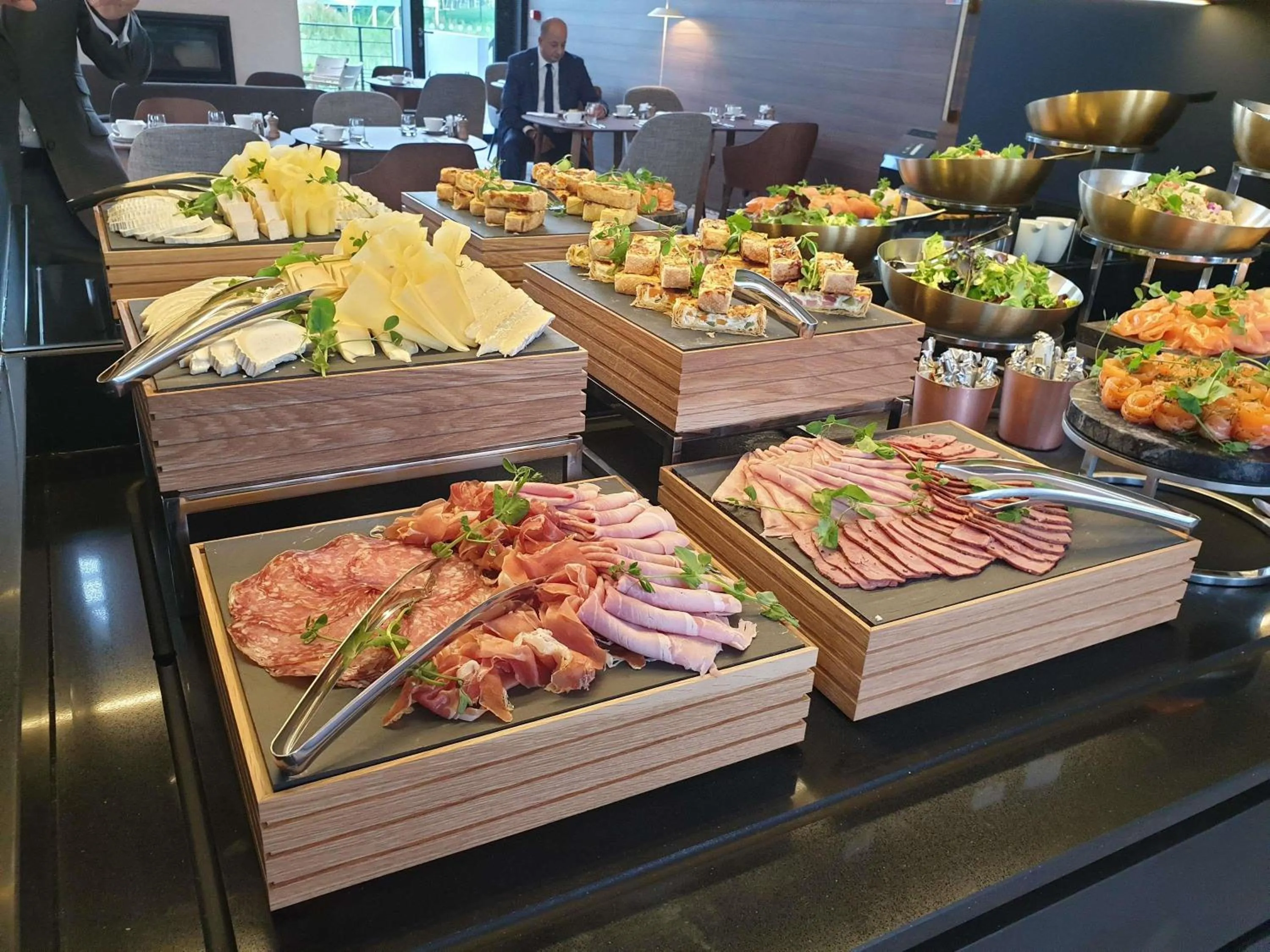 Breakfast in Le Domaine des Vanneaux Golf & Spa L'Isle Adam - MGallery Collection