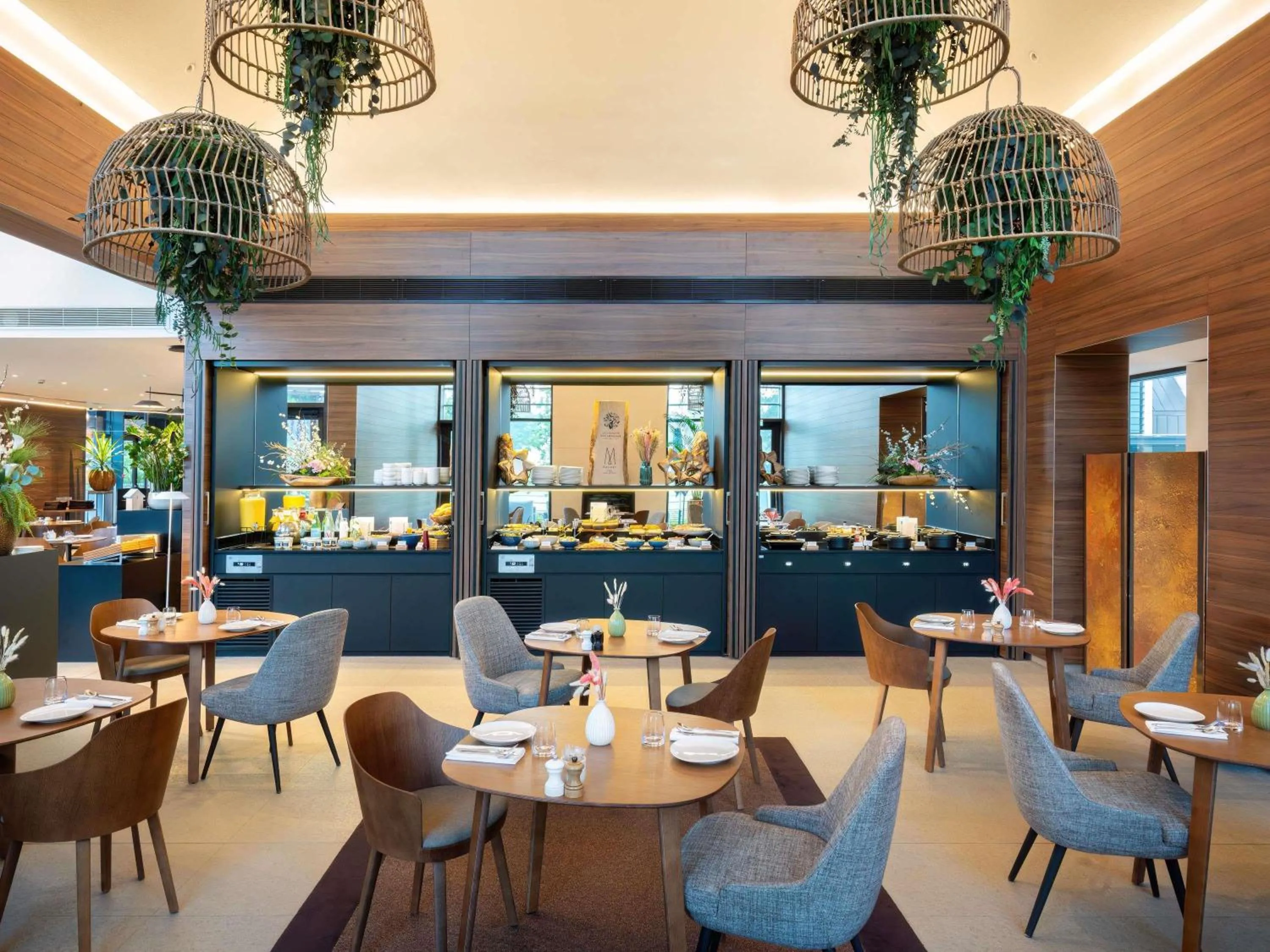 Breakfast in Le Domaine des Vanneaux Golf & Spa L'Isle Adam - MGallery Collection