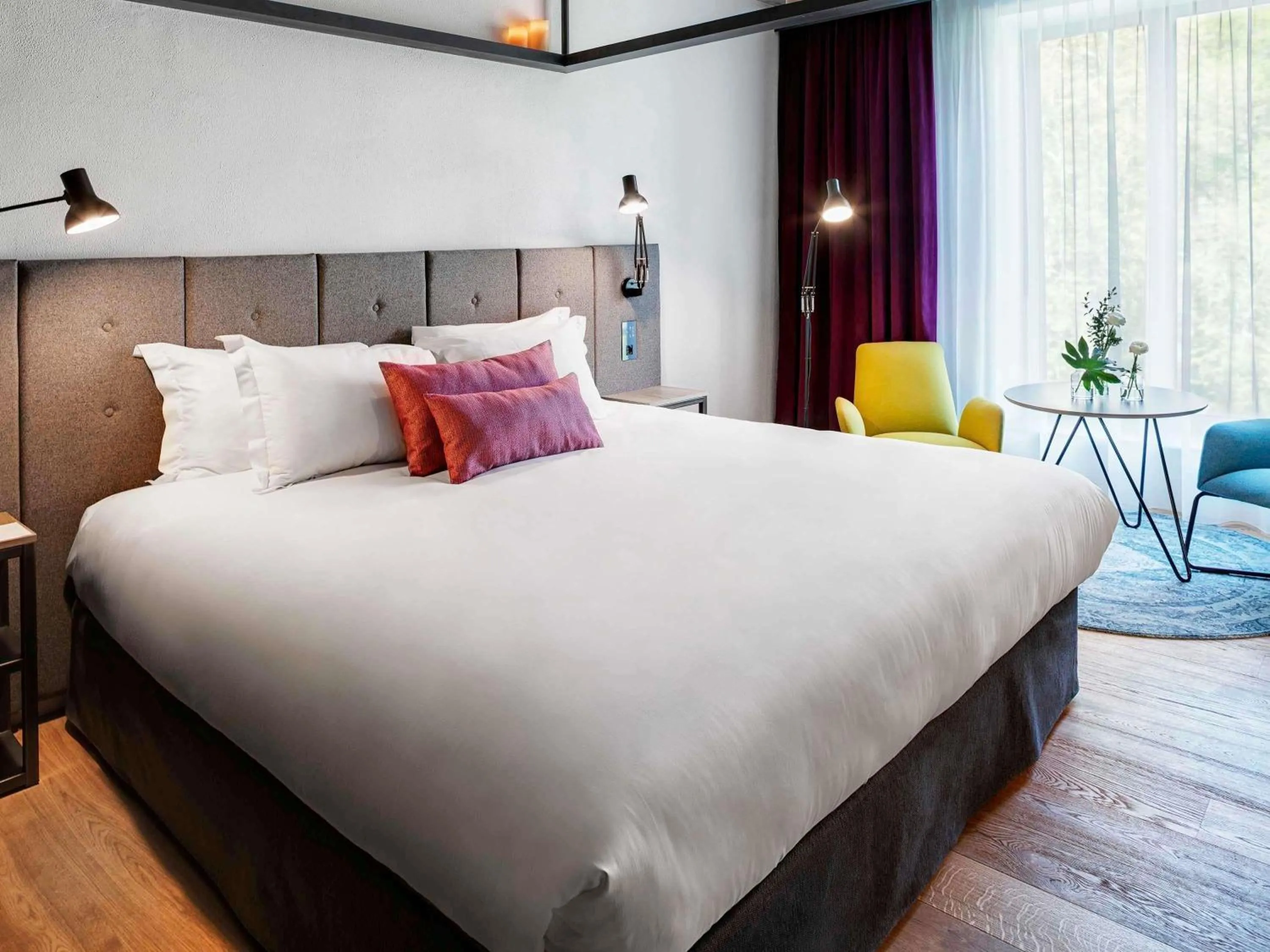 Bedroom, Bed in The Bridge Wroclaw - MGallery