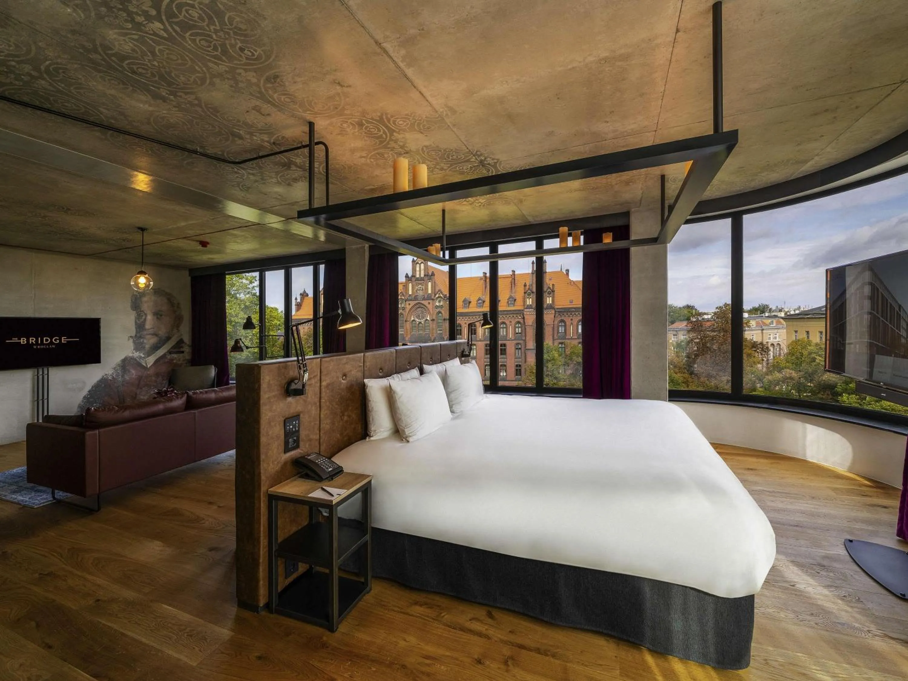 Bedroom, Bed in The Bridge Wroclaw - MGallery