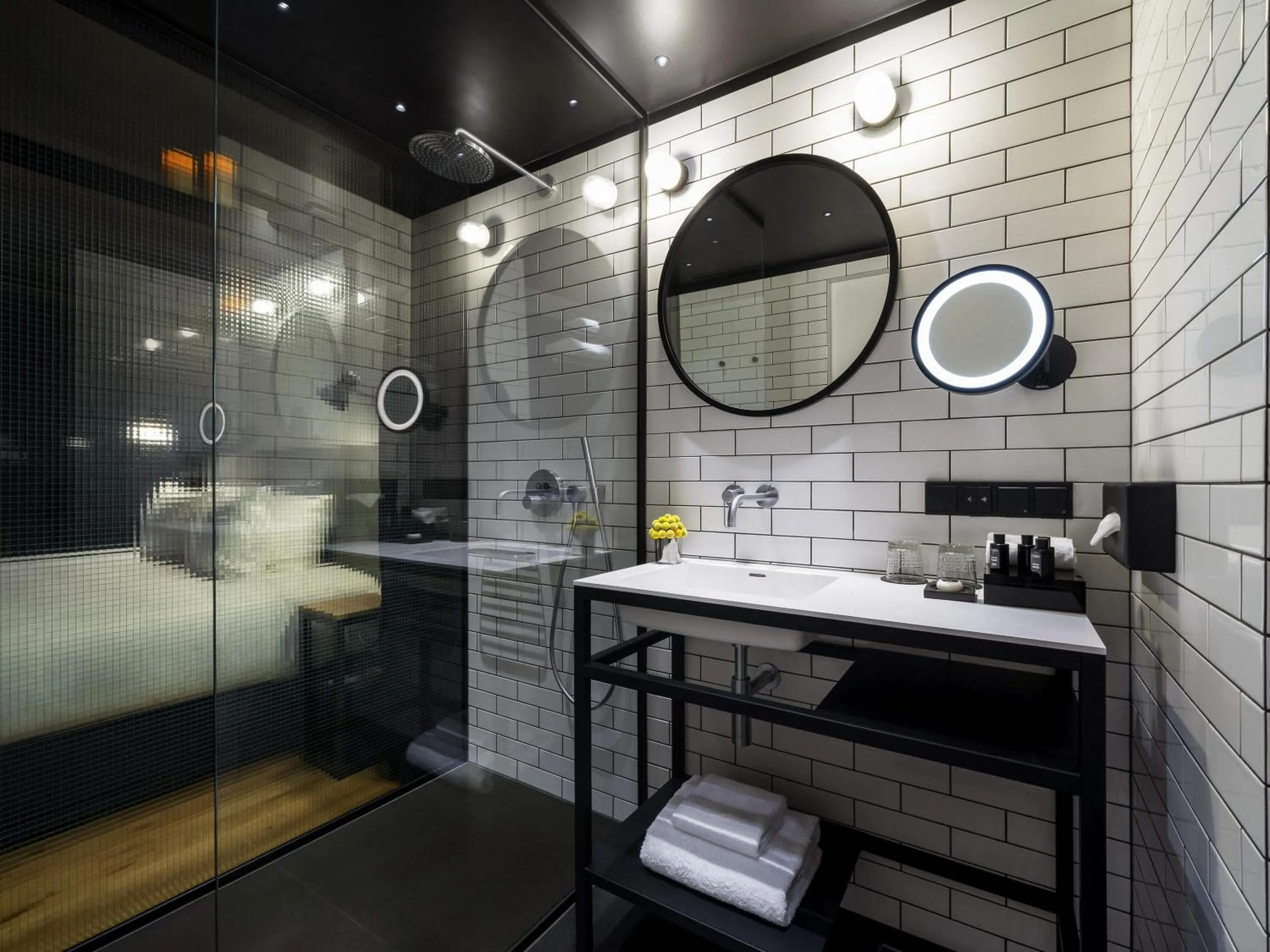 Bedroom in The Bridge Wroclaw - MGallery