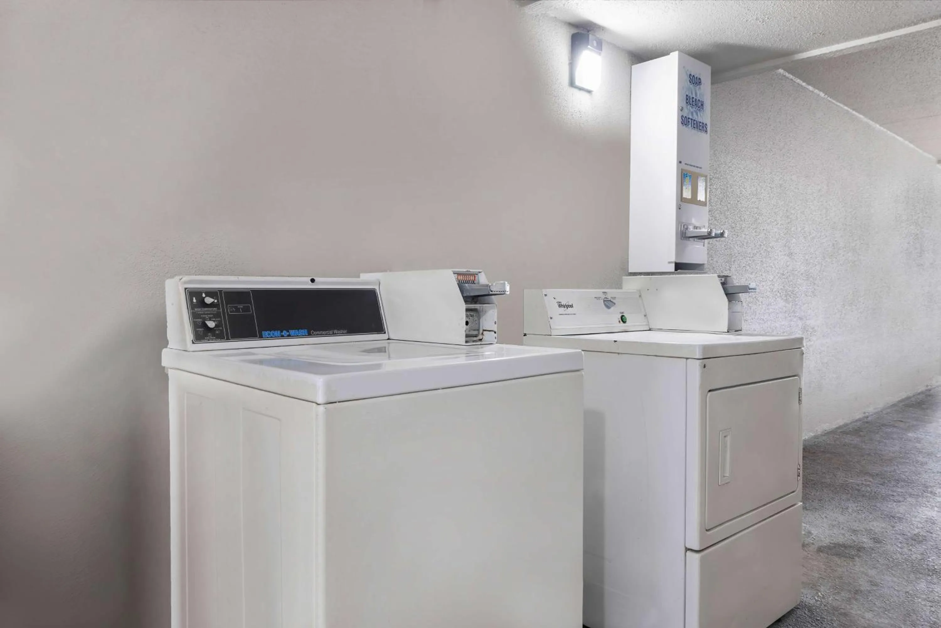 laundry in Motel 6-Beaumont, TX