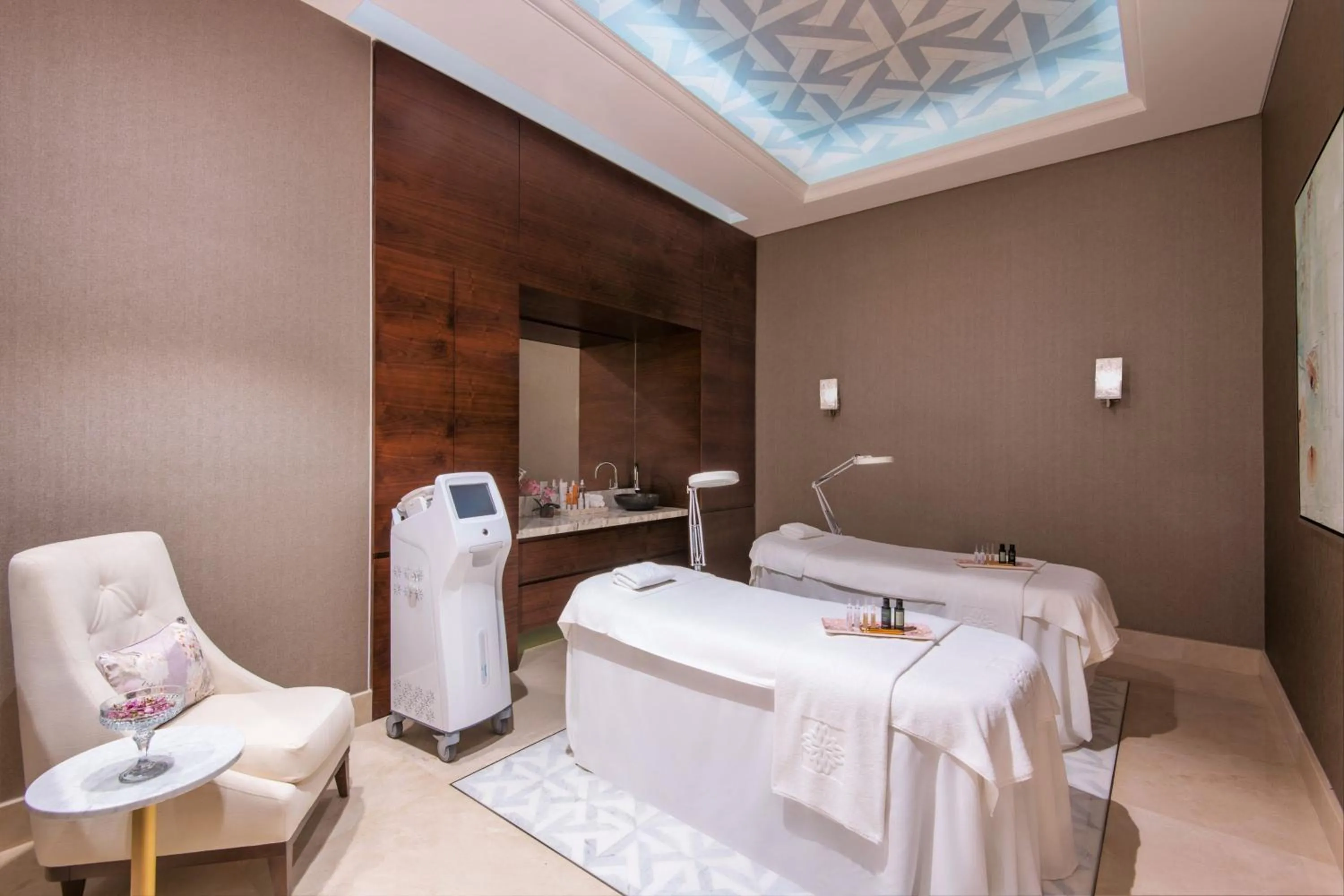 Spa and wellness centre/facilities, Bed in Al Messila, A Luxury Collection Resort & Spa, Doha