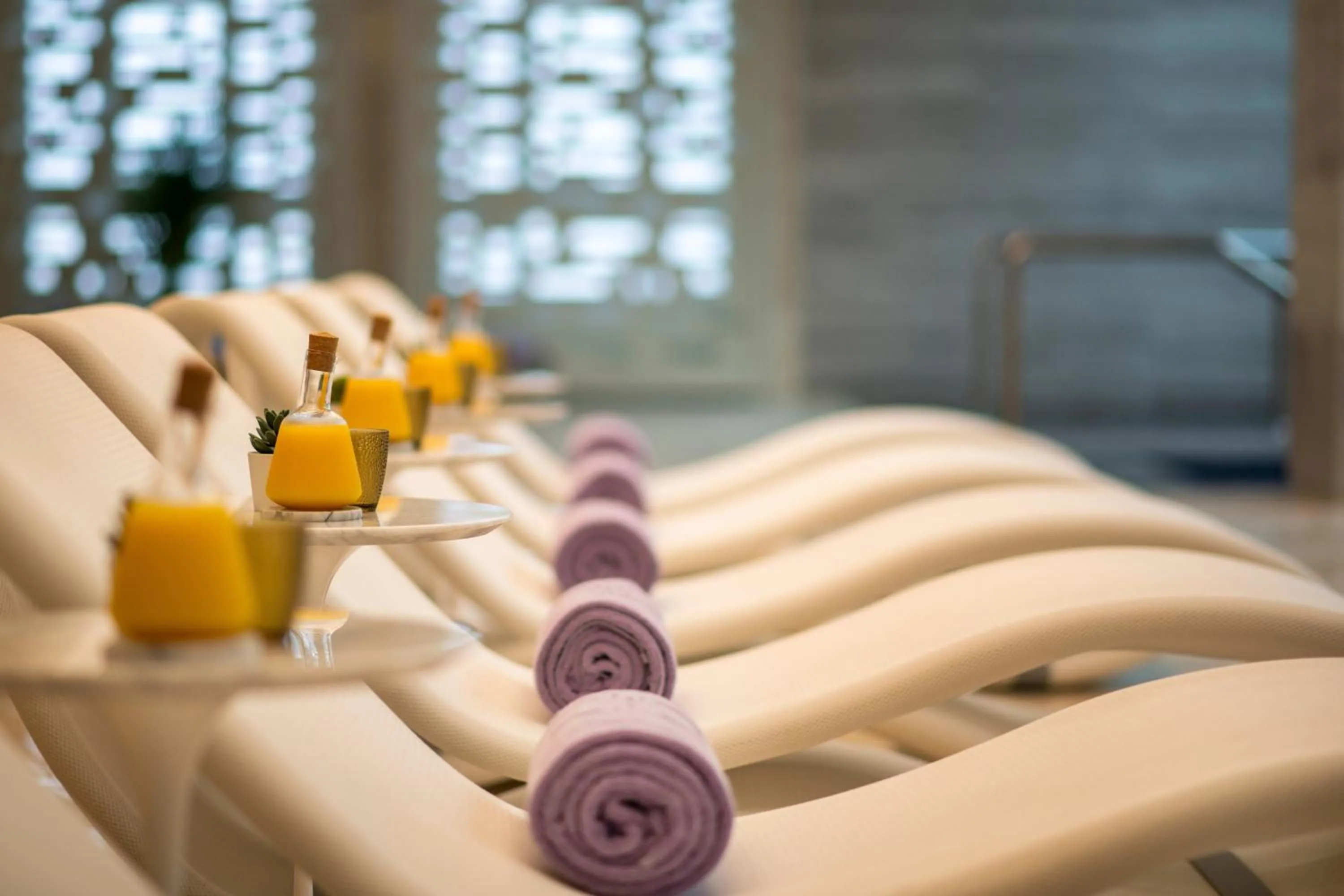 Swimming pool in Al Messila, A Luxury Collection Resort & Spa, Doha