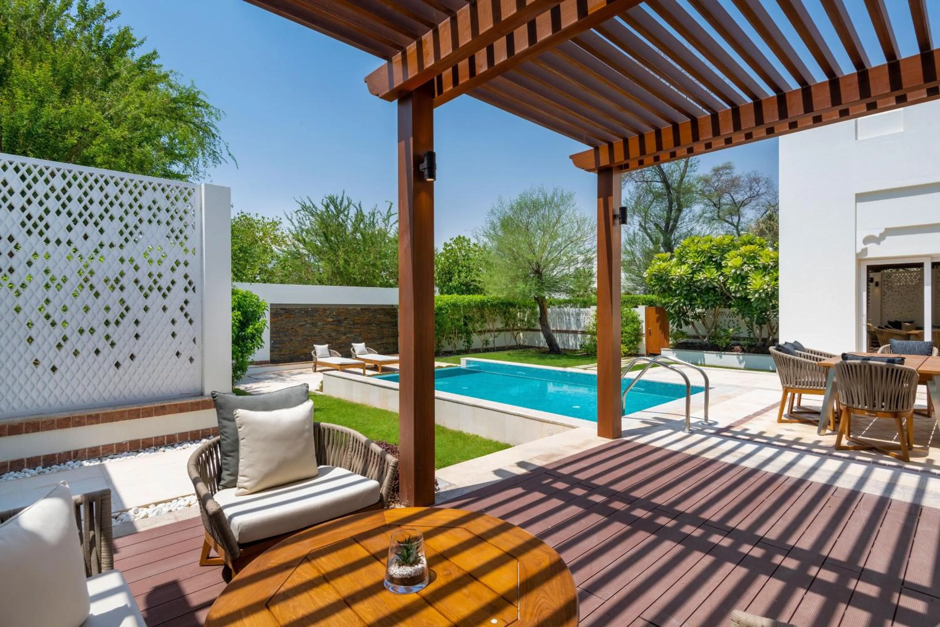 Swimming pool in Al Messila, A Luxury Collection Resort & Spa, Doha