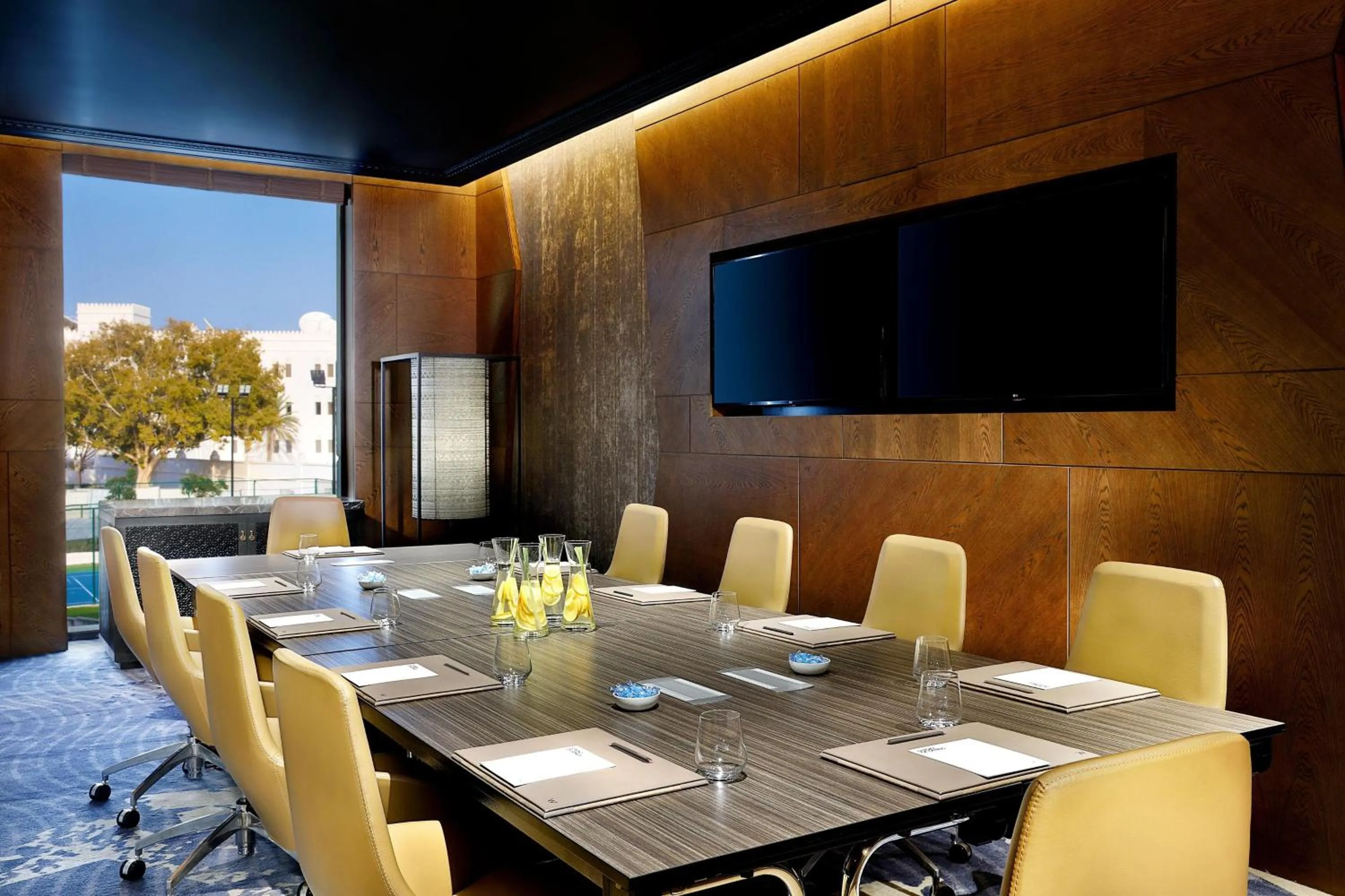 Meeting/conference room in W Muscat