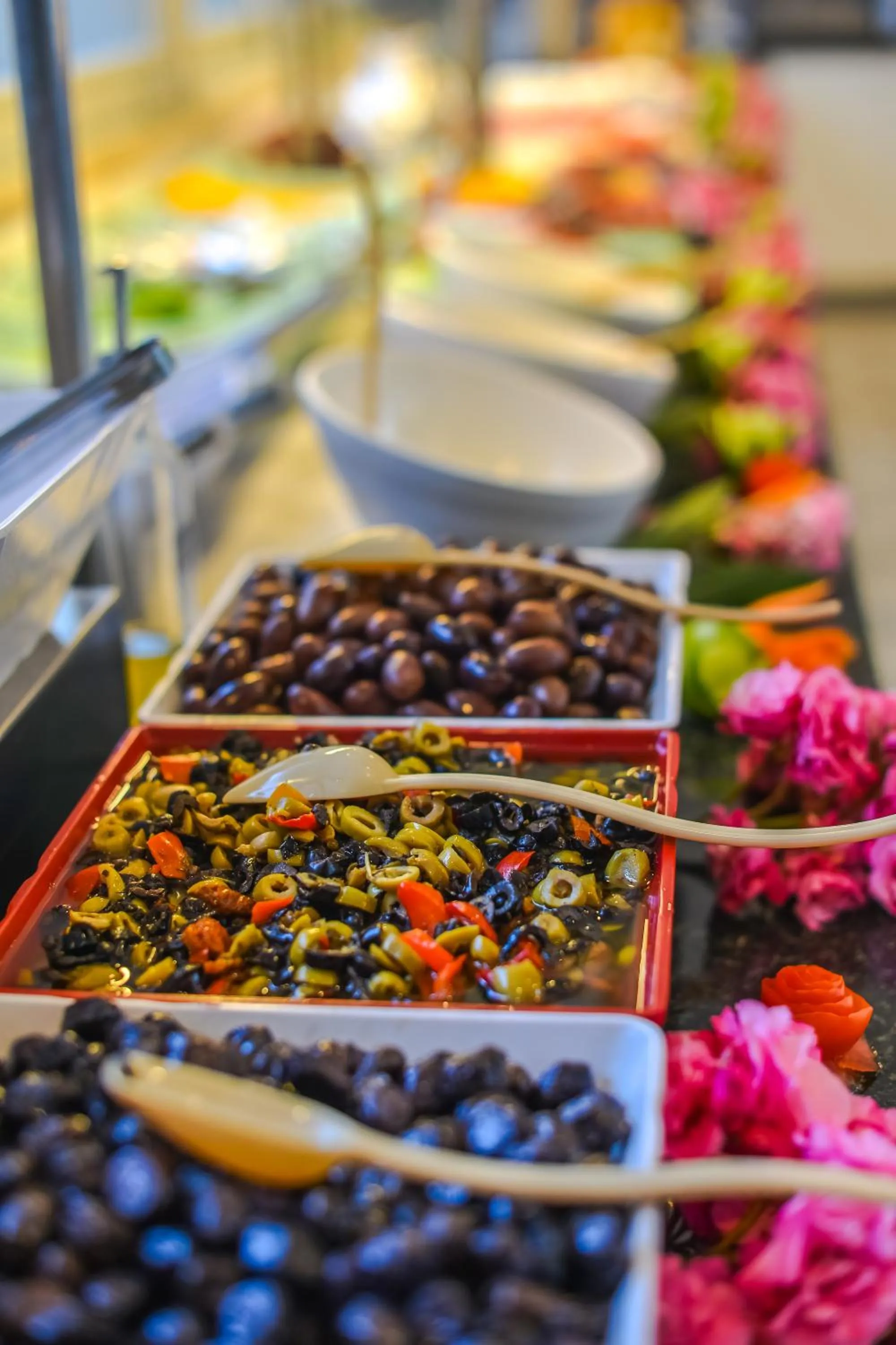 Food in Tonoz Beach Hotel