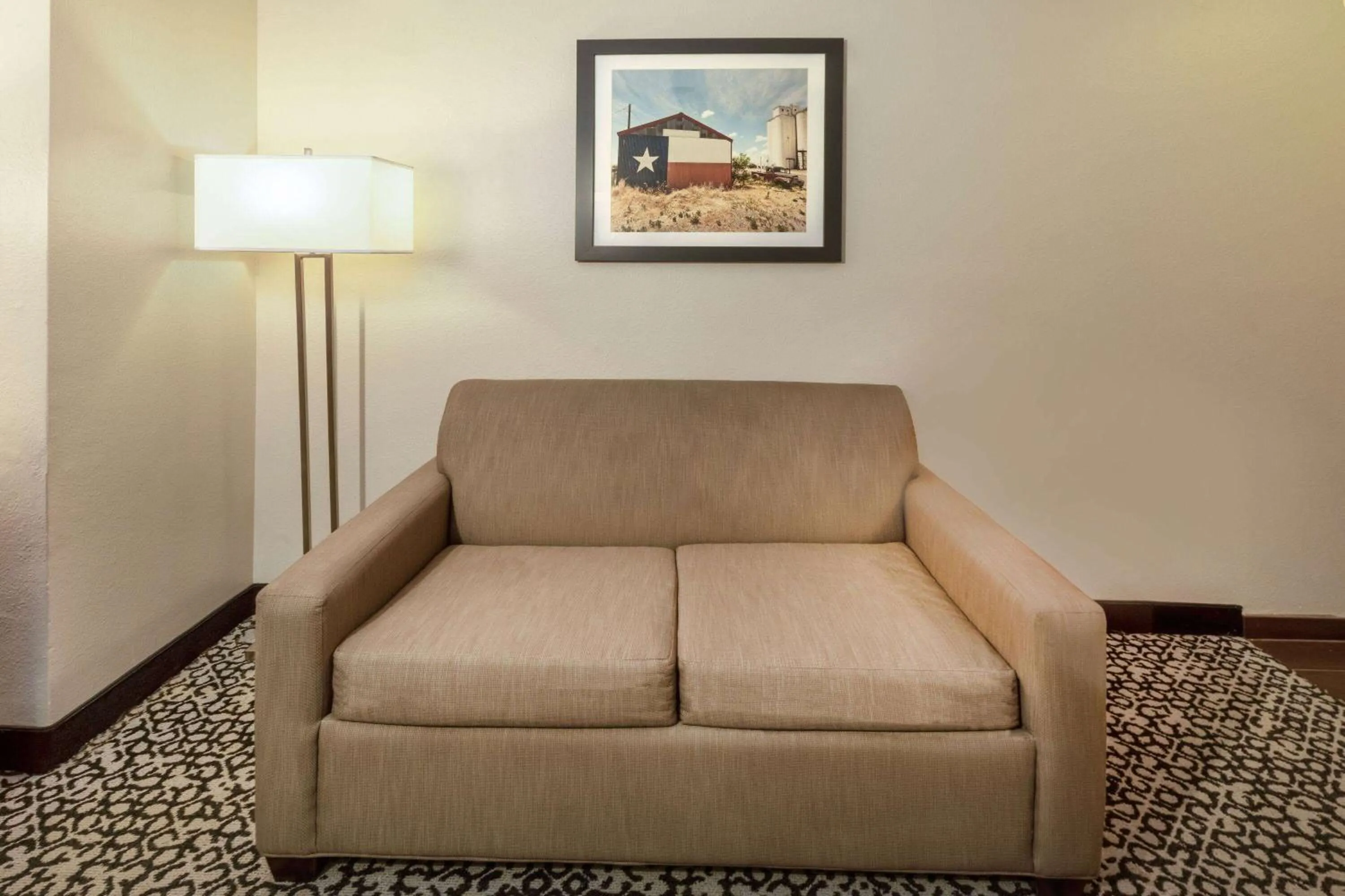 Hot Tub in La Quinta by Wyndham Rockwall