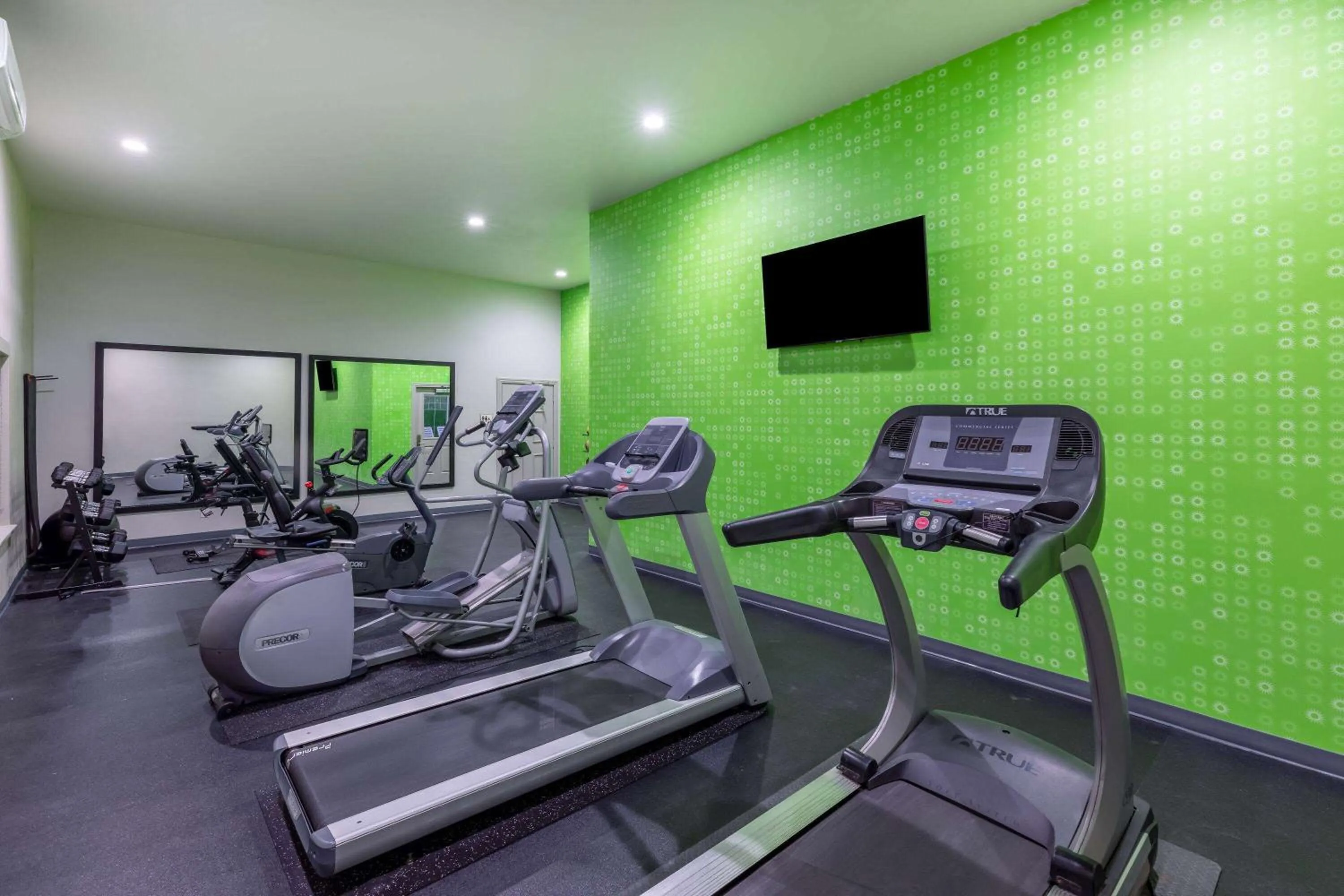 Fitness centre/facilities in La Quinta by Wyndham Rockwall