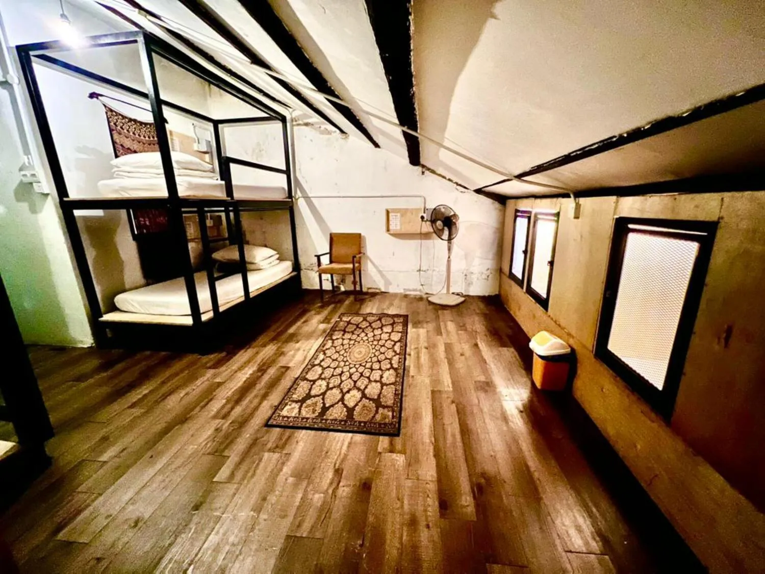 Mingle Highstreet - CoWorking Hub