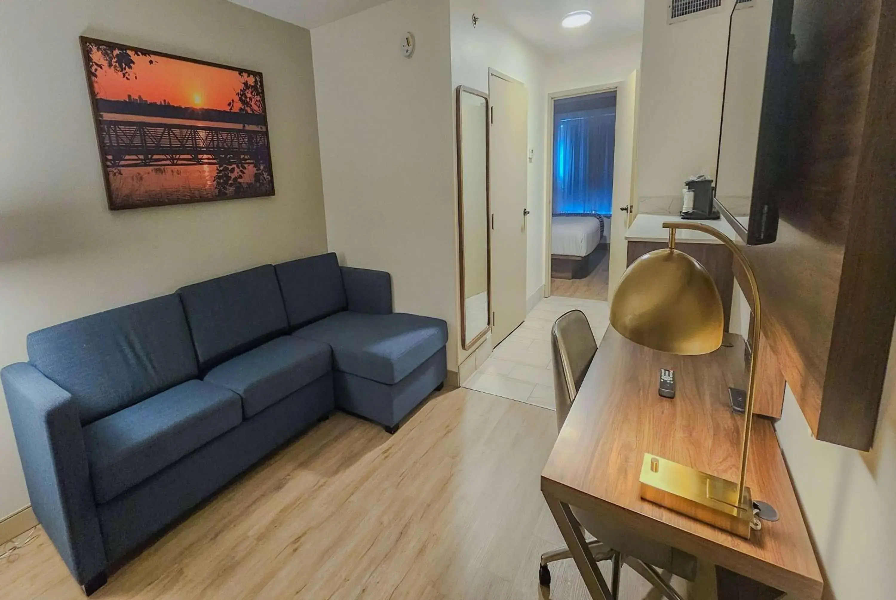 King Suite in La Quinta by Wyndham Dallas Mesquite King Suite in La Quinta by Wyndham Dallas Mesquite