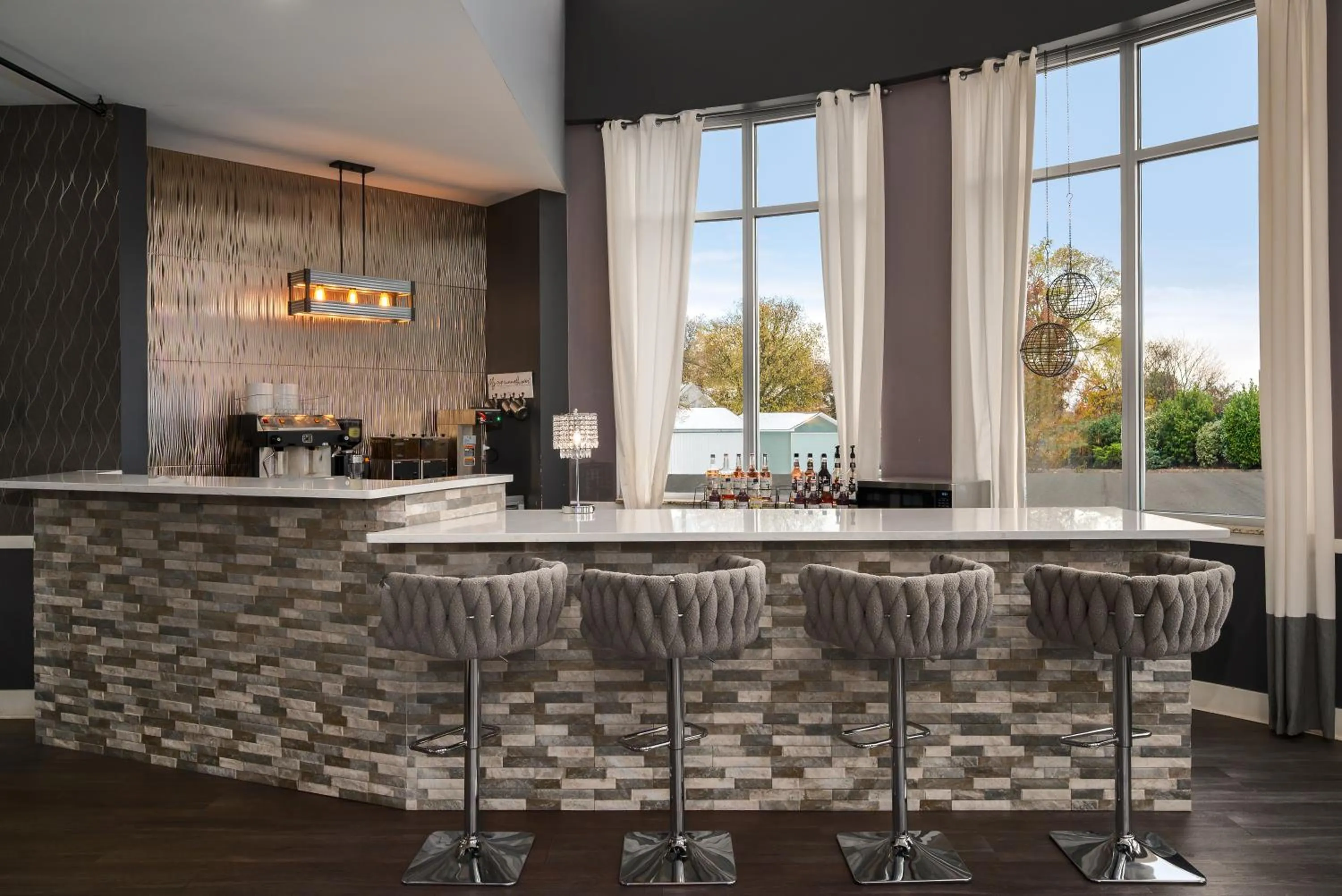 Coffee/tea facilities in The Inn On Sheridan