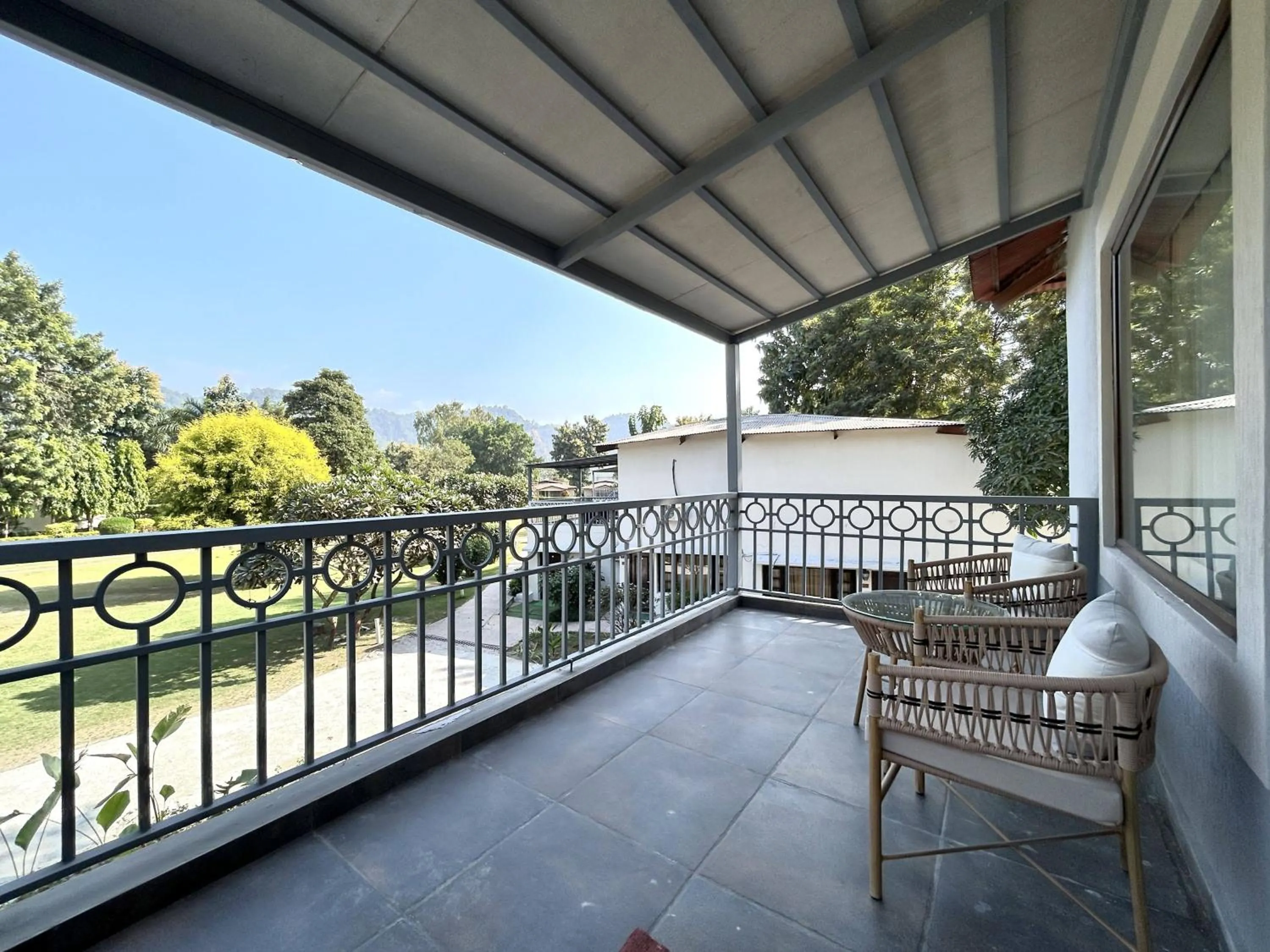 Balcony/Terrace in Manu Maharani Resort