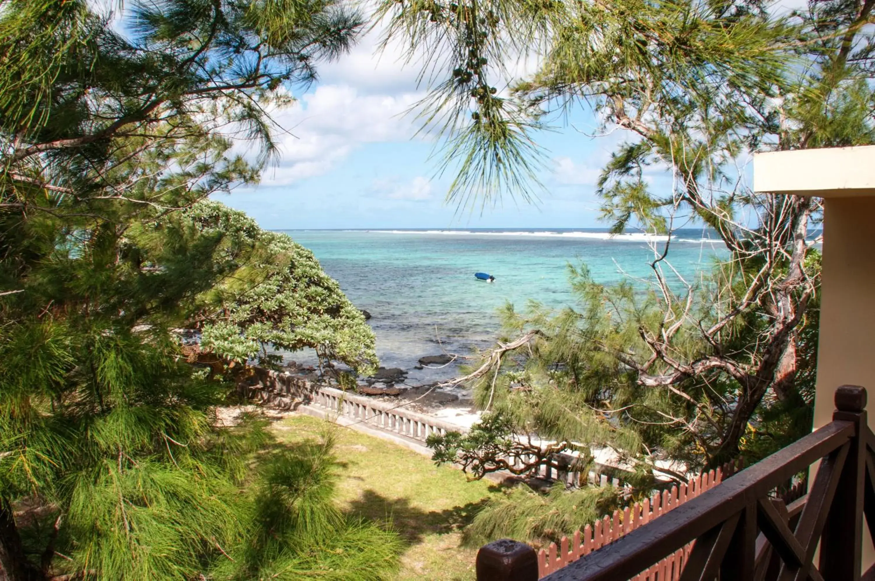 Comfort Room Sea Side in Chantauvent Guest House Comfort Room Sea Side in Chantauvent Guest House