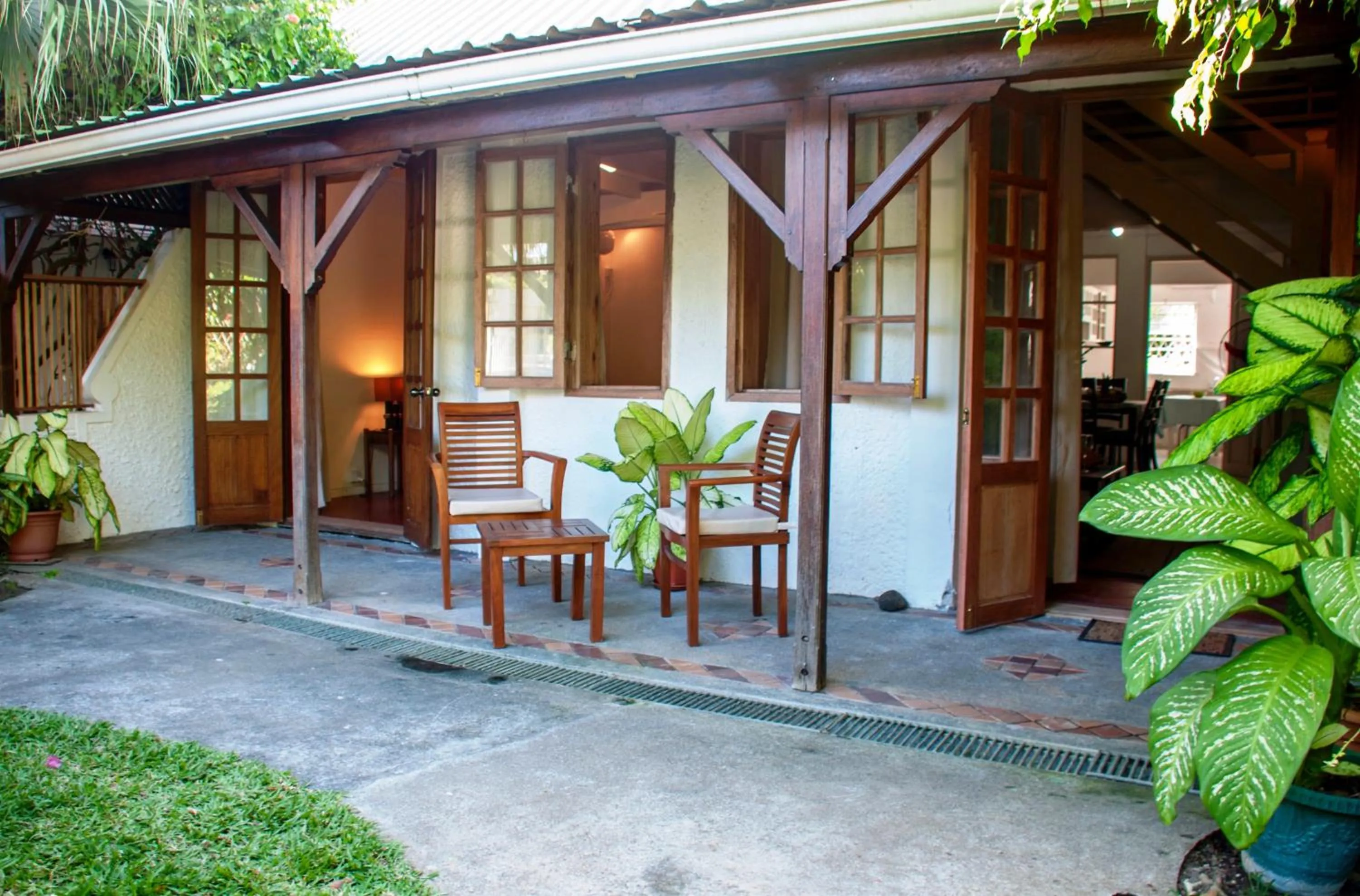 Balcony/Terrace in Chantauvent Guest House