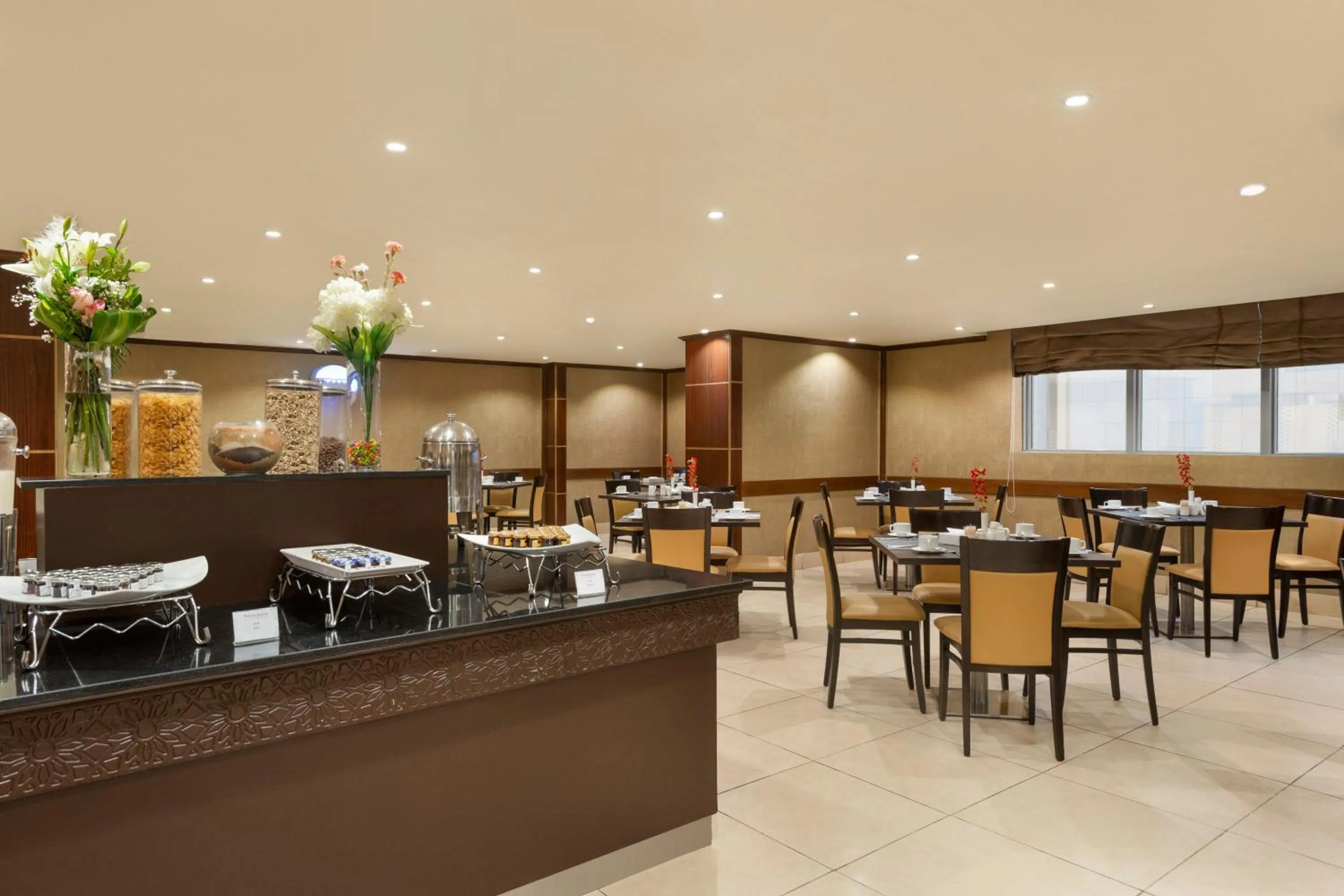 Food and drinks in Al Massa Dar Al Fayzeen Makkah