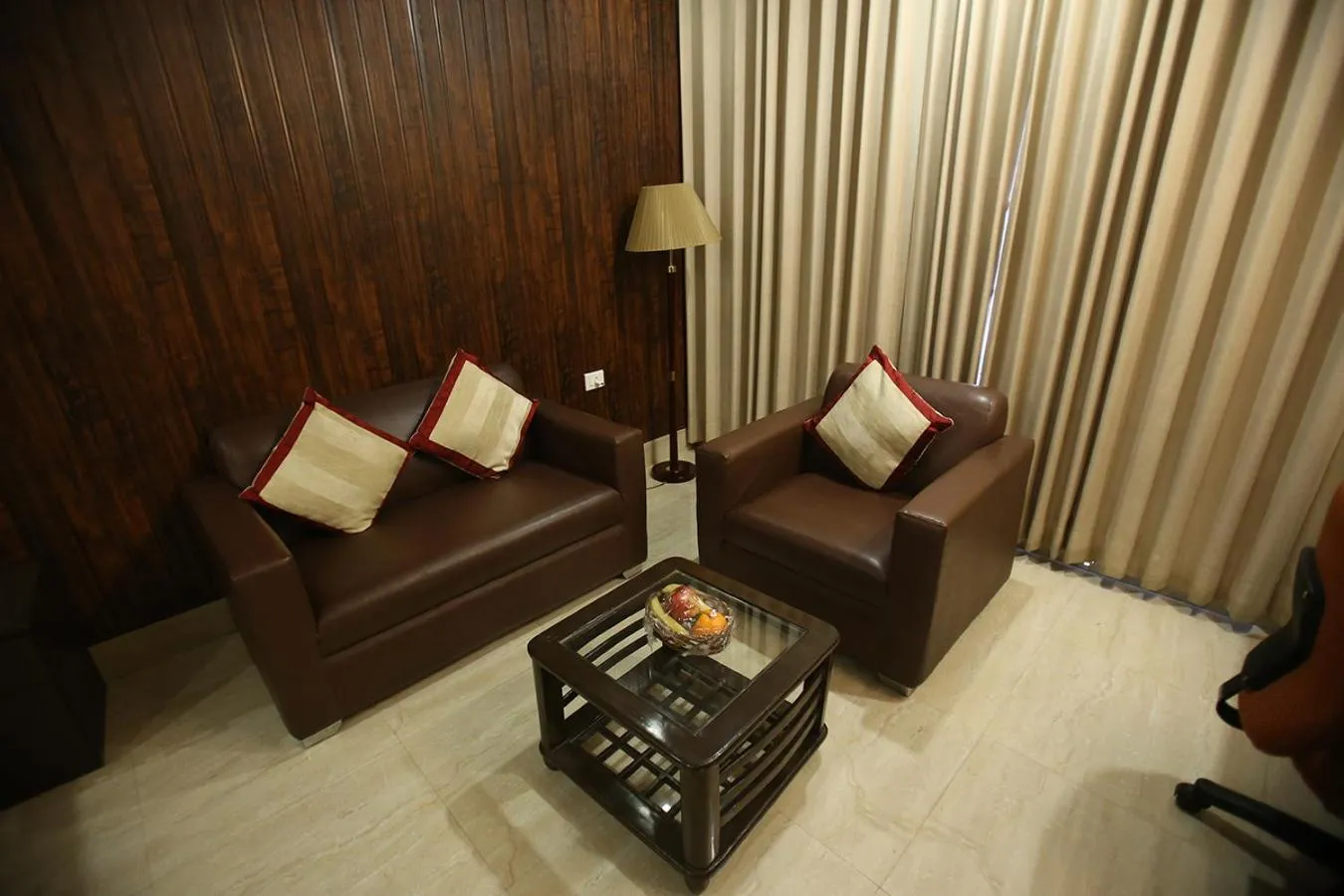 Seating area in Gold Stone Comfort