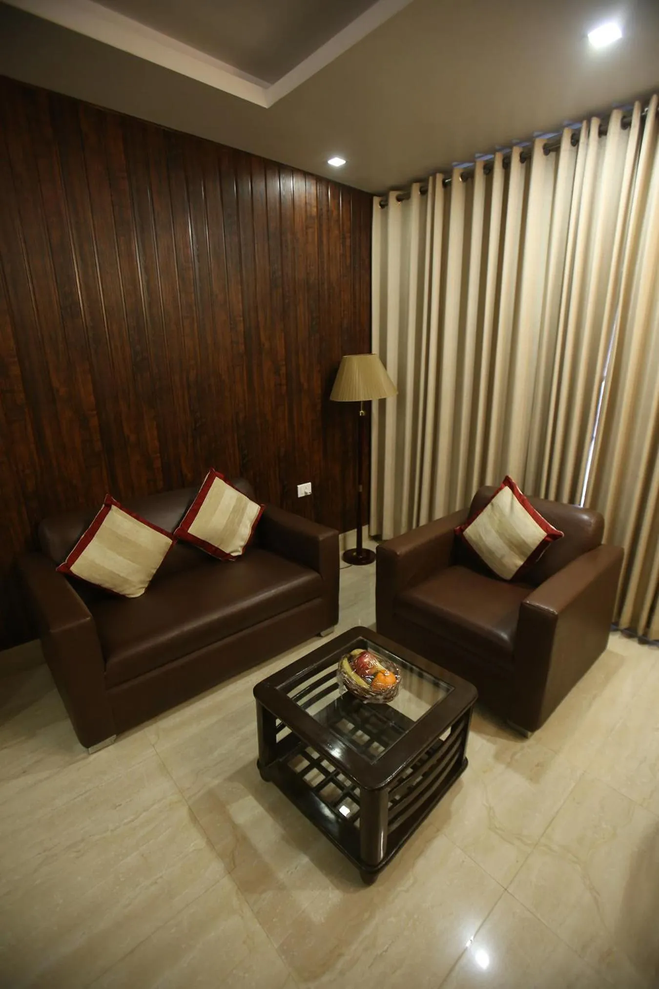 Seating area in Gold Stone Comfort