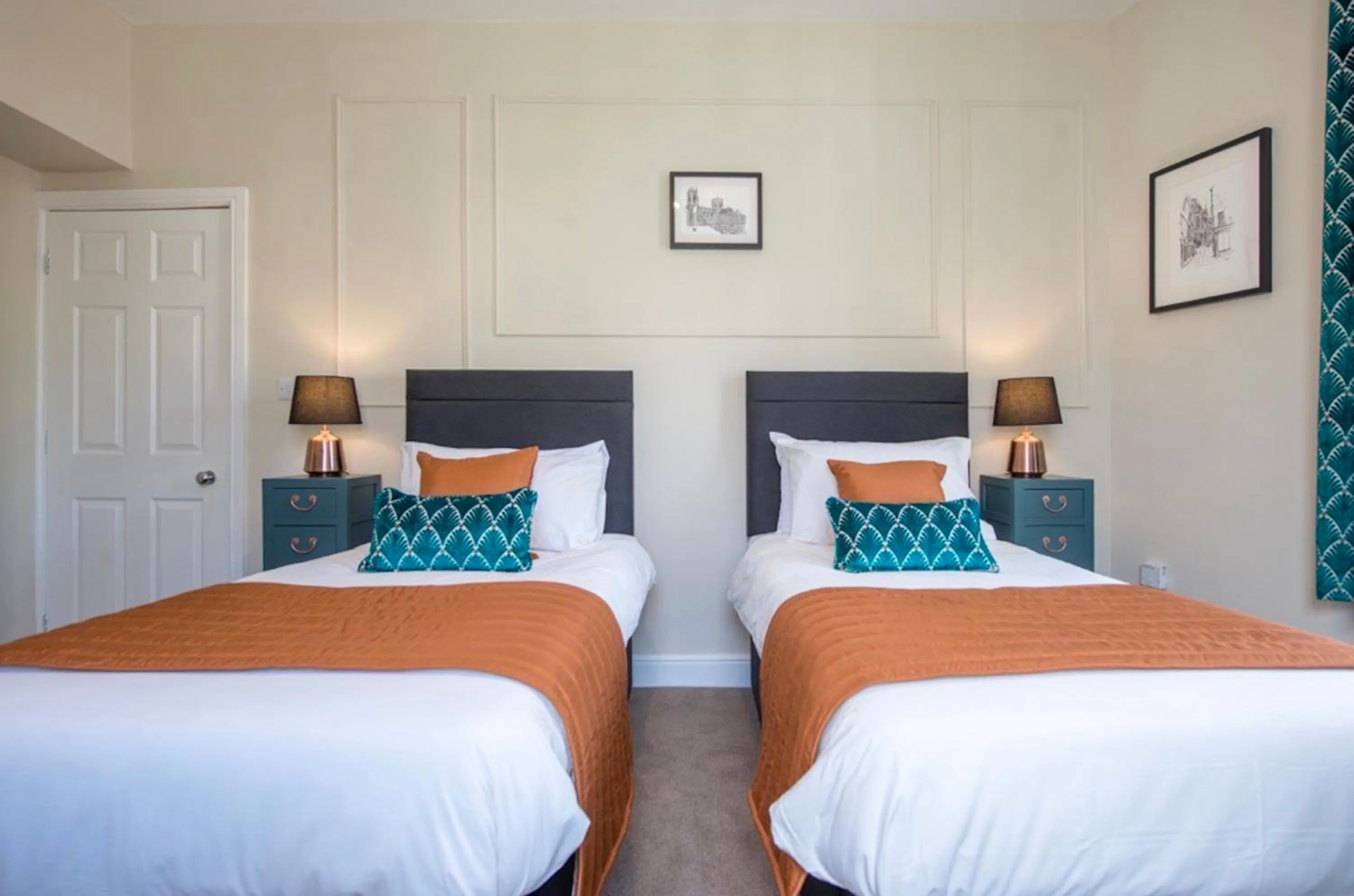 Bedroom, Bed in Spencer House