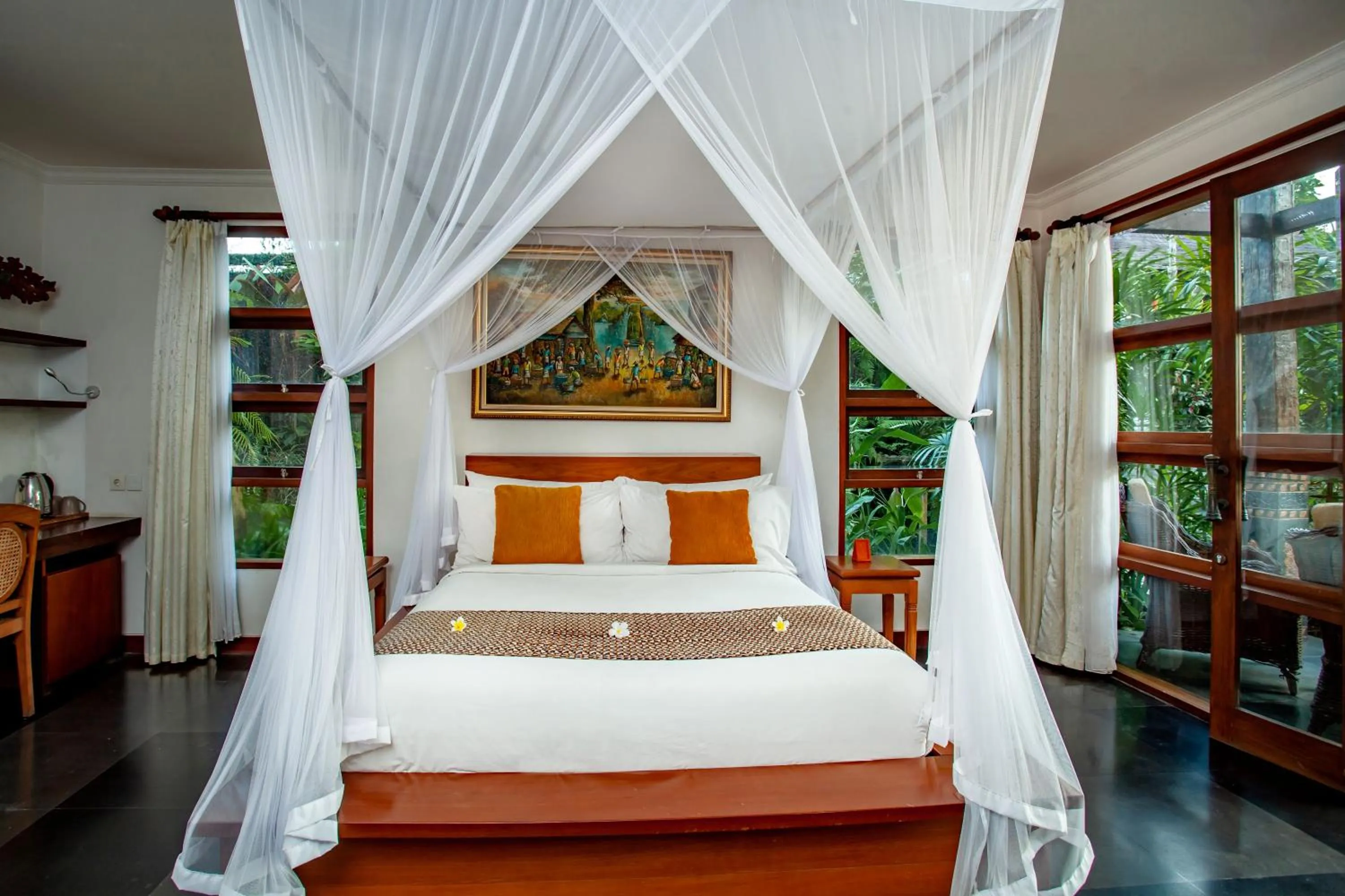 Bed in Aryaswara Villa Ubud