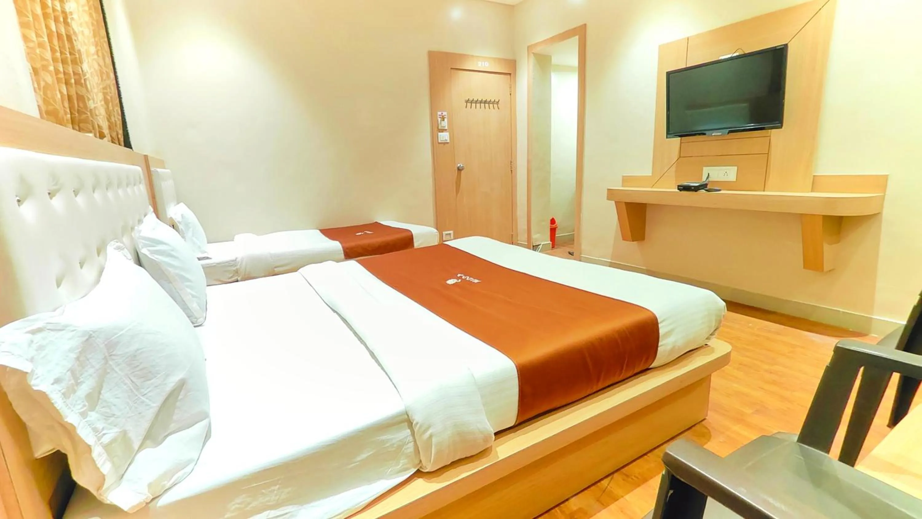 Photo of the whole room, Bed in Hotel Yog Palace Newly Renovated