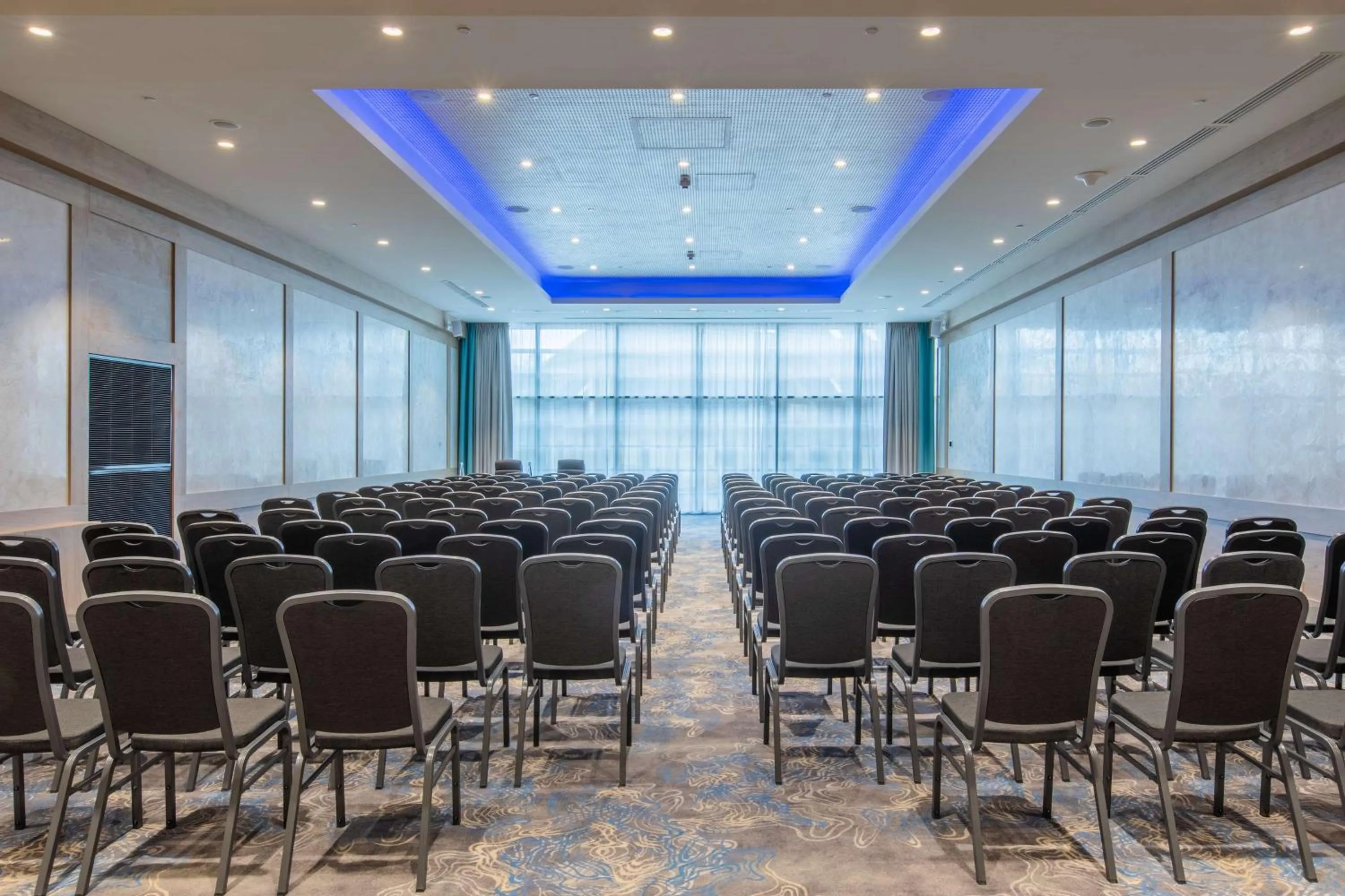 Meeting/conference room in Radisson Blu Hotel & Residences