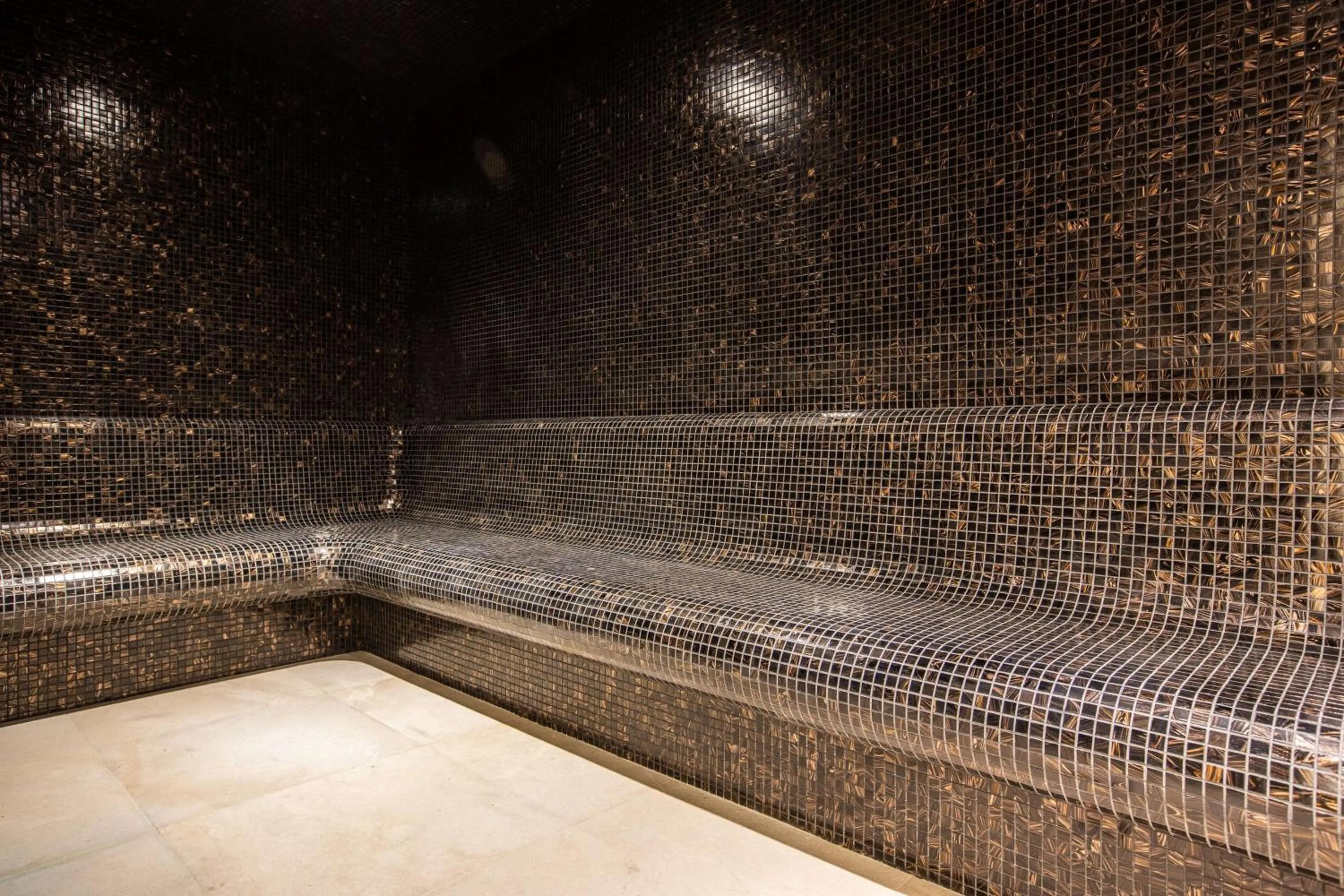 Spa and wellness centre/facilities in Radisson Blu Hotel & Residences