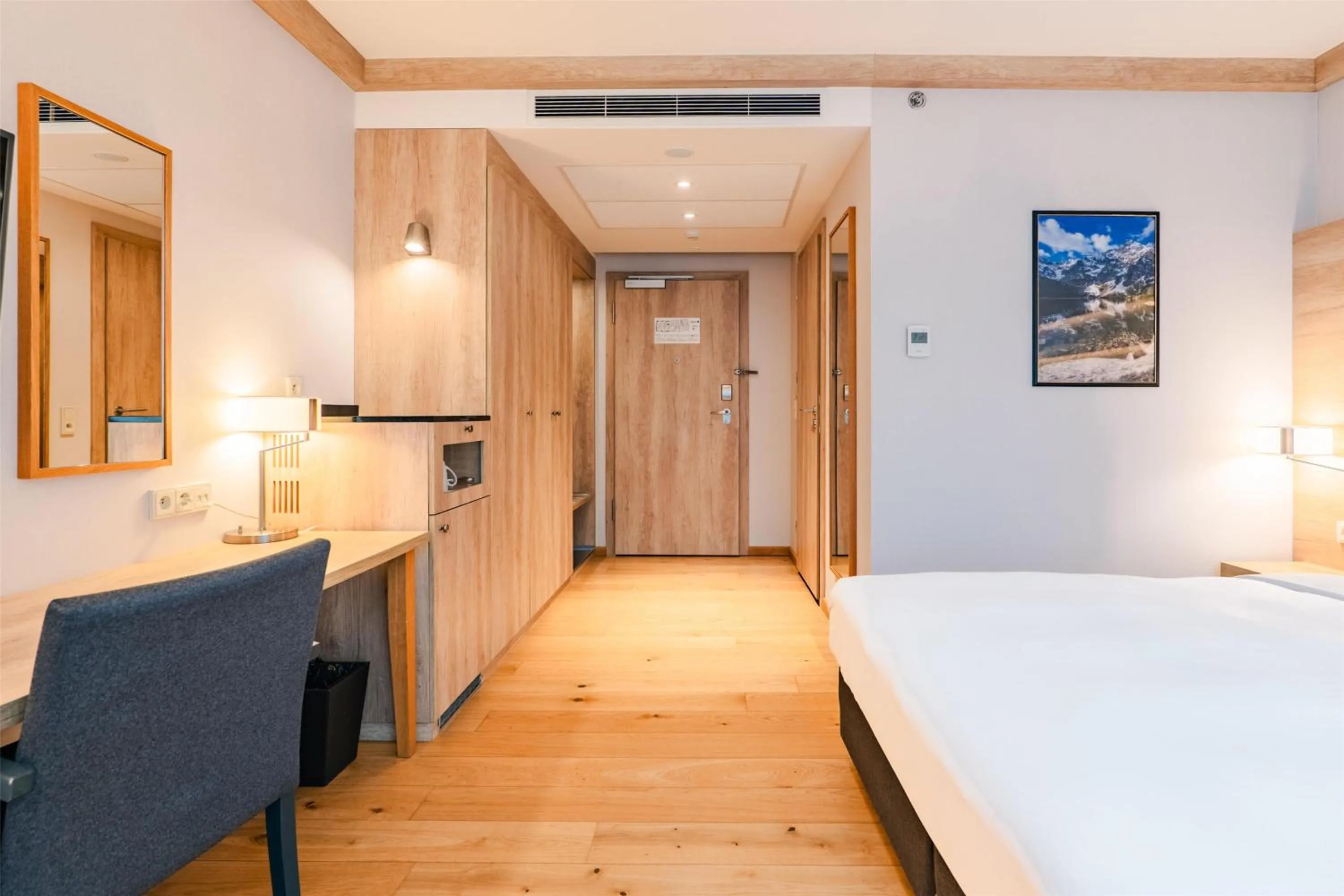 Bedroom, Bed in Radisson Blu Hotel & Residences