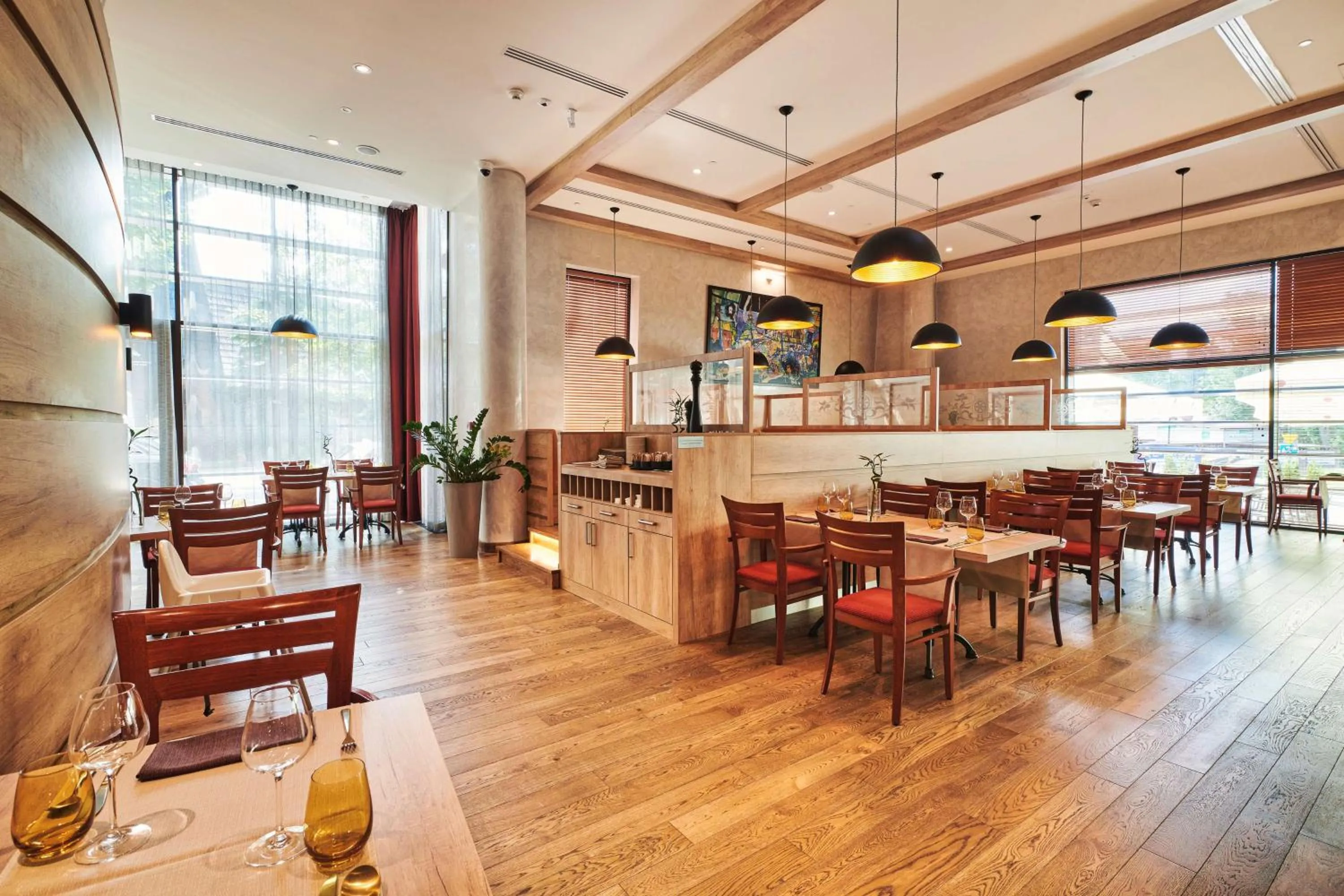 Restaurant/places to eat in Radisson Blu Hotel & Residences