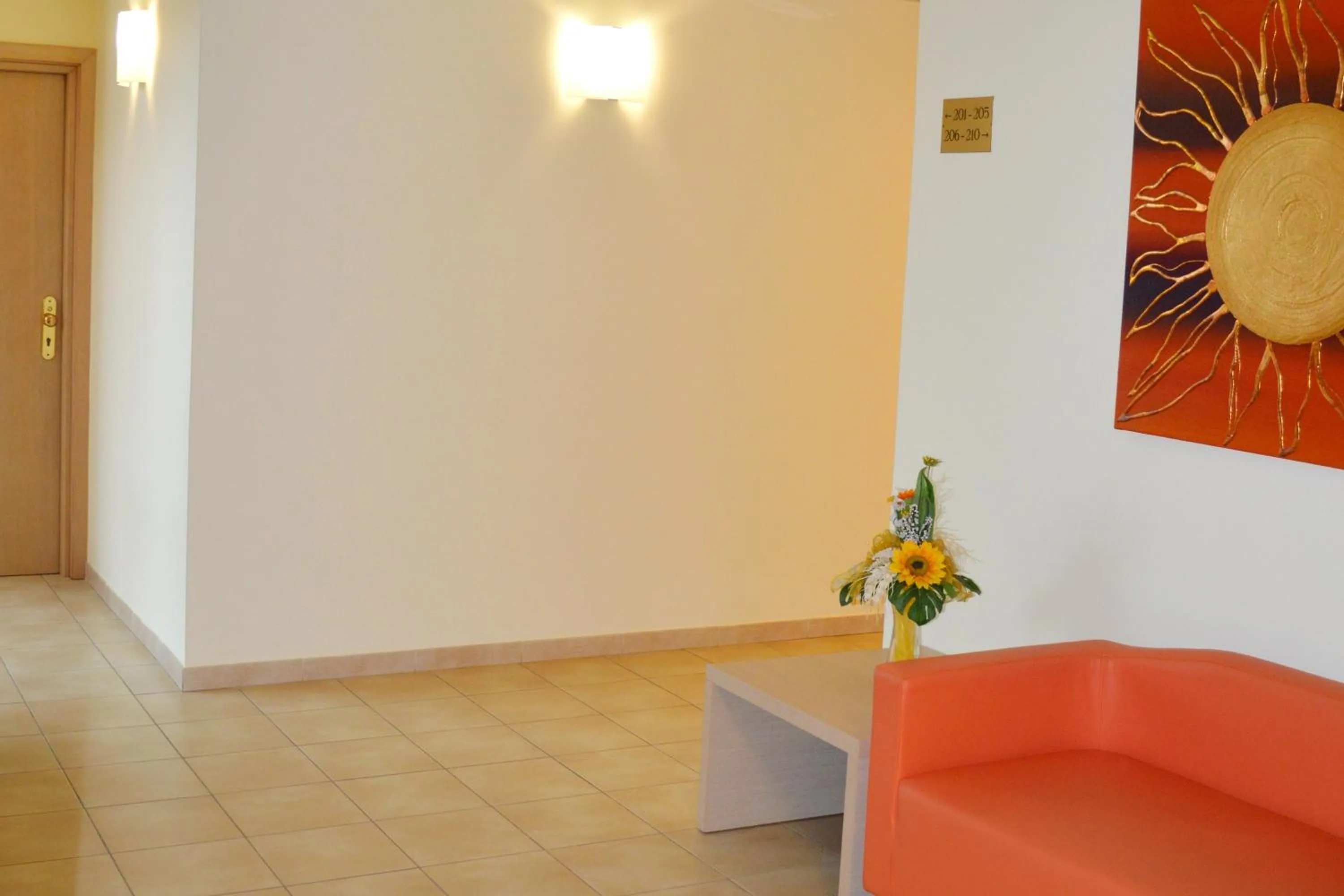 Area and facilities in La Lanterna Hotel