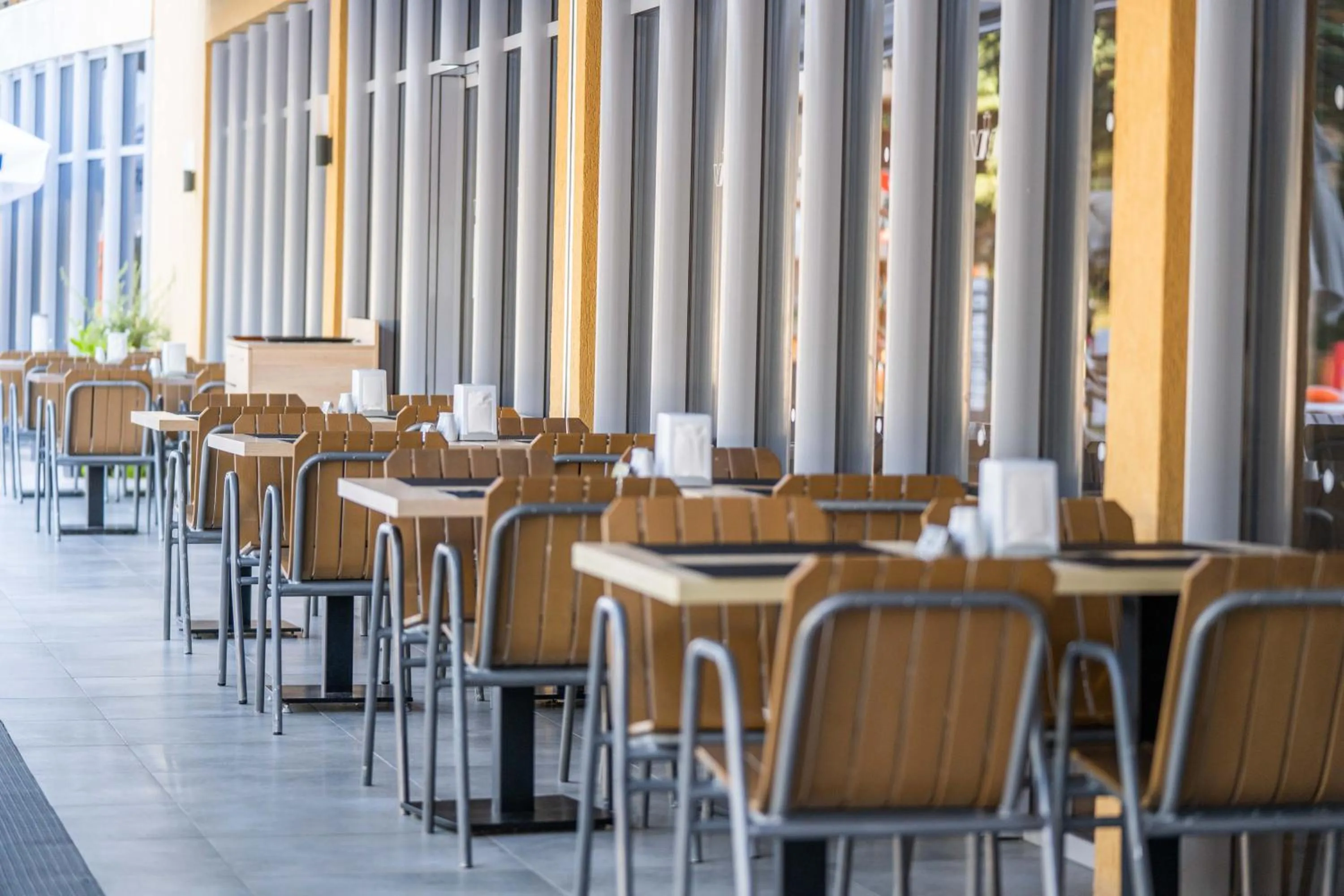 Restaurant/places to eat in HVD Viva Club Ultra All Inclusive - Private Beach & Free Parking