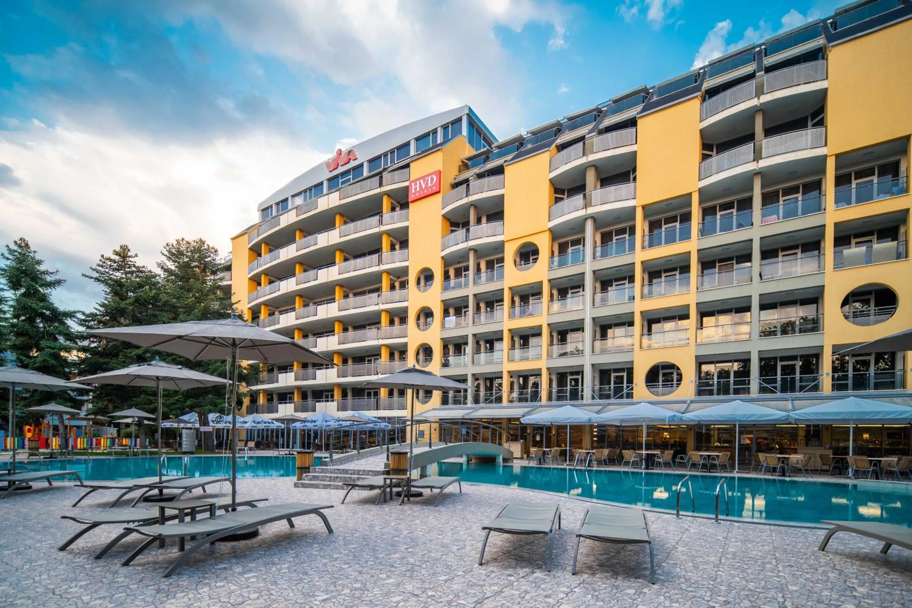 Property building in HVD Viva Club Ultra All Inclusive - Private Beach & Free Parking