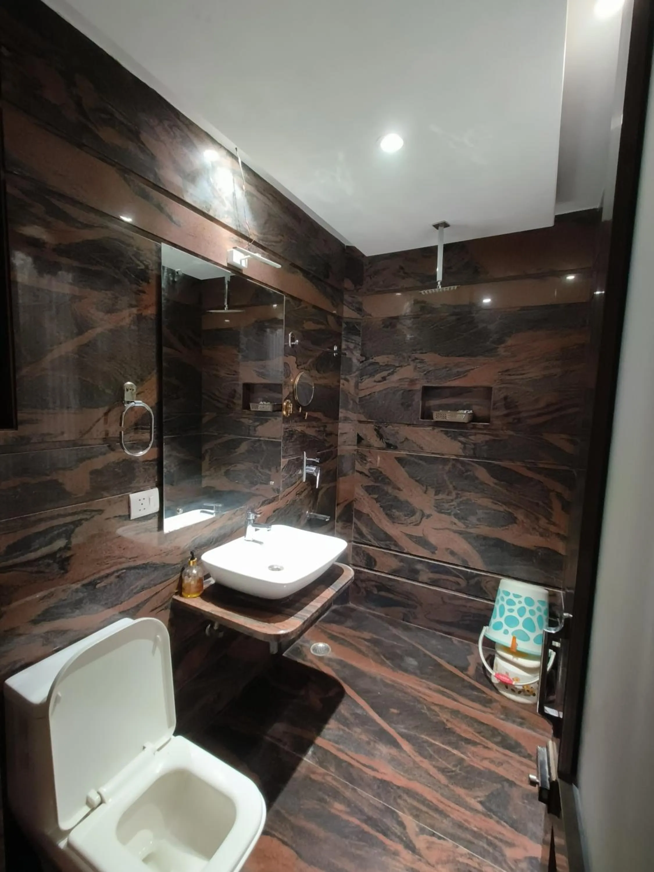 JJK Rukmini Vilas Hotel & Banquet