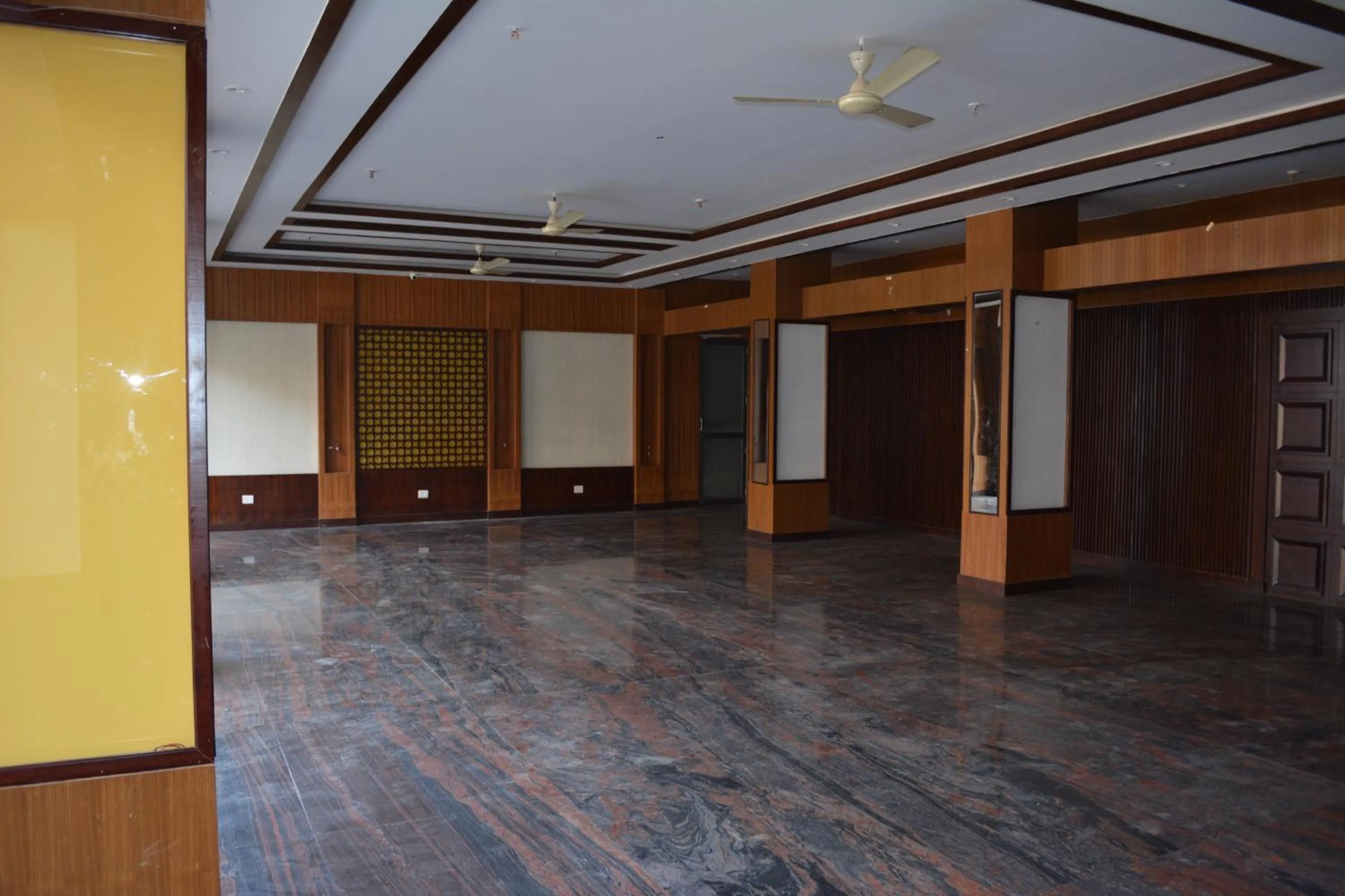 JJK Rukmini Vilas Hotel & Banquet