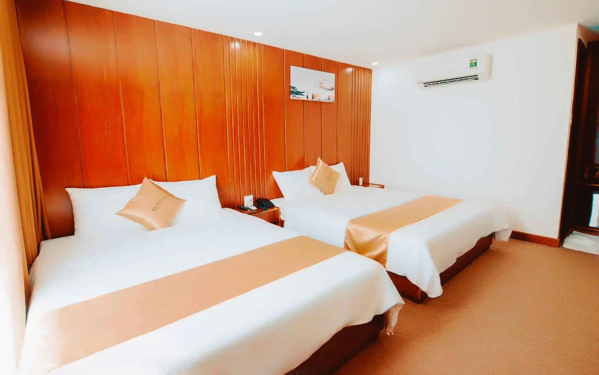 Bed in Mira Hotel Quy Nhơn