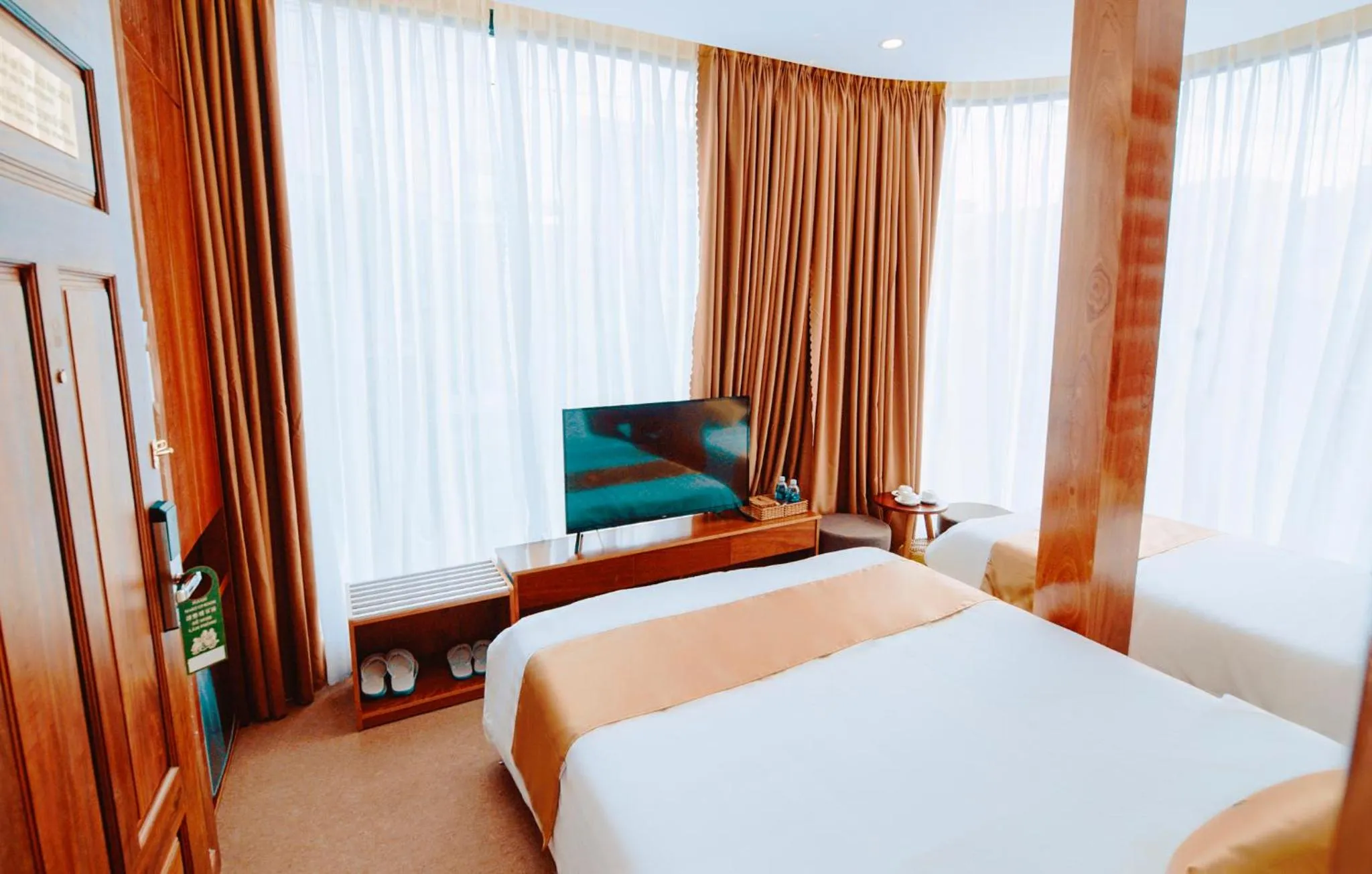 Bed in Mira Hotel Quy Nhơn