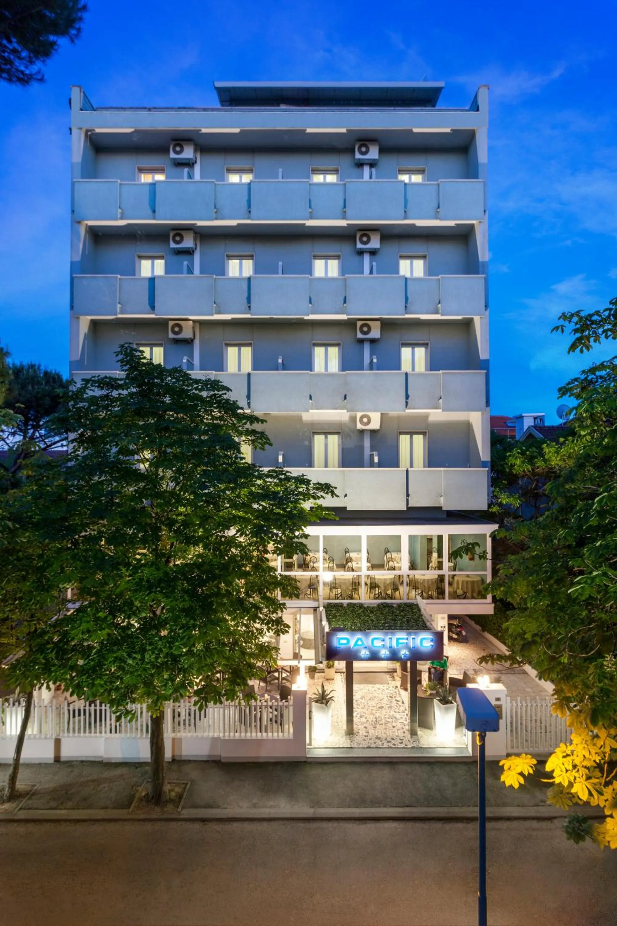 Property building in Hotel Pacific