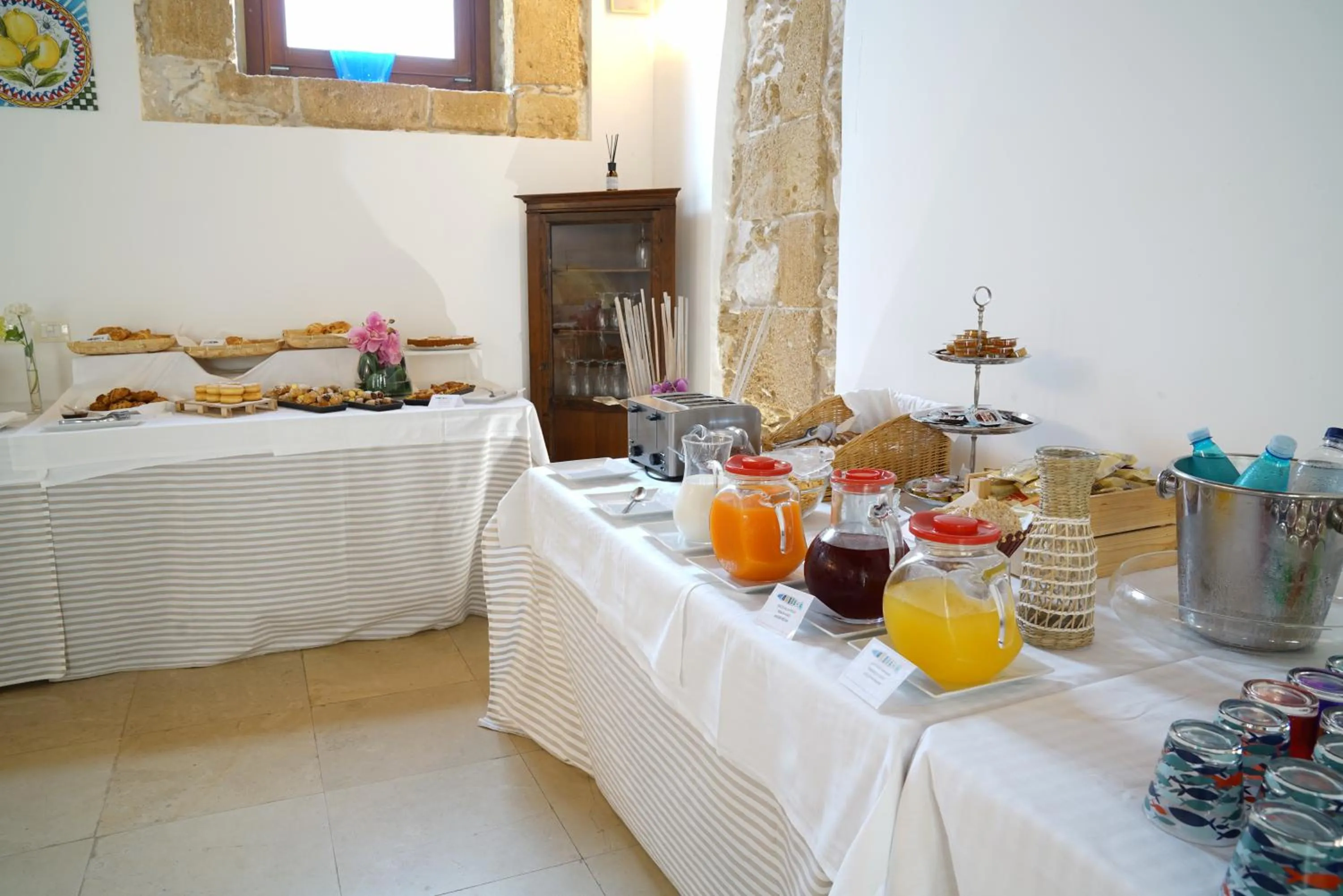 Breakfast in Life Hotels Kalaonda Resort