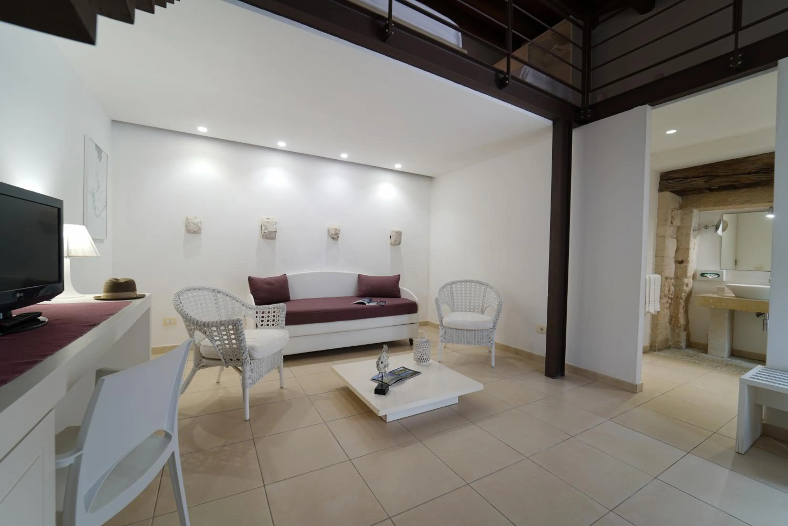 Seating area in Life Hotels Kalaonda Resort