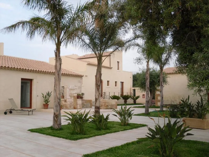 Facade/entrance in Life Hotels Kalaonda Resort