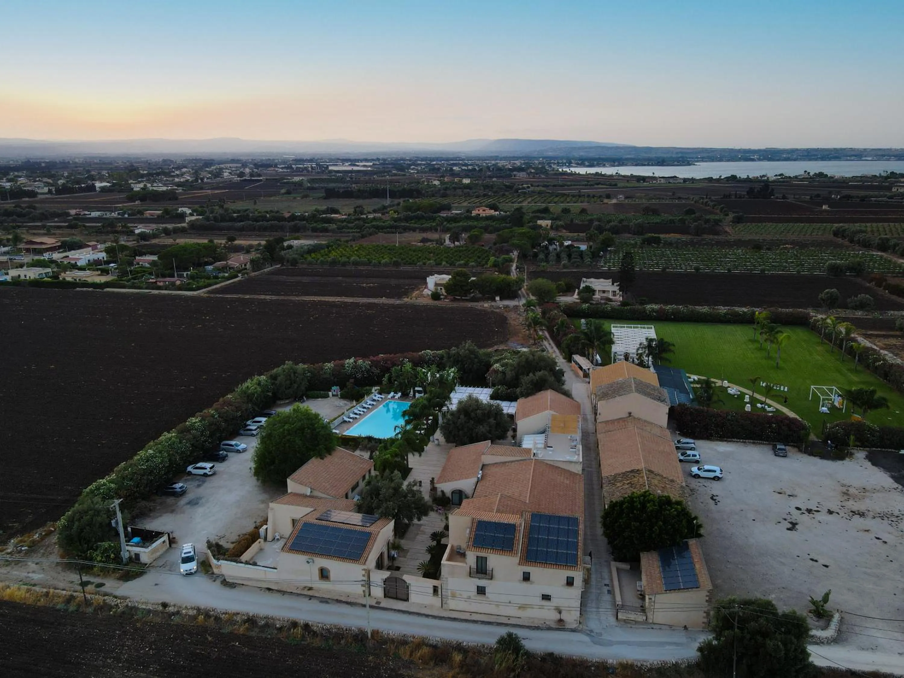 Street view in Life Hotels Kalaonda Resort