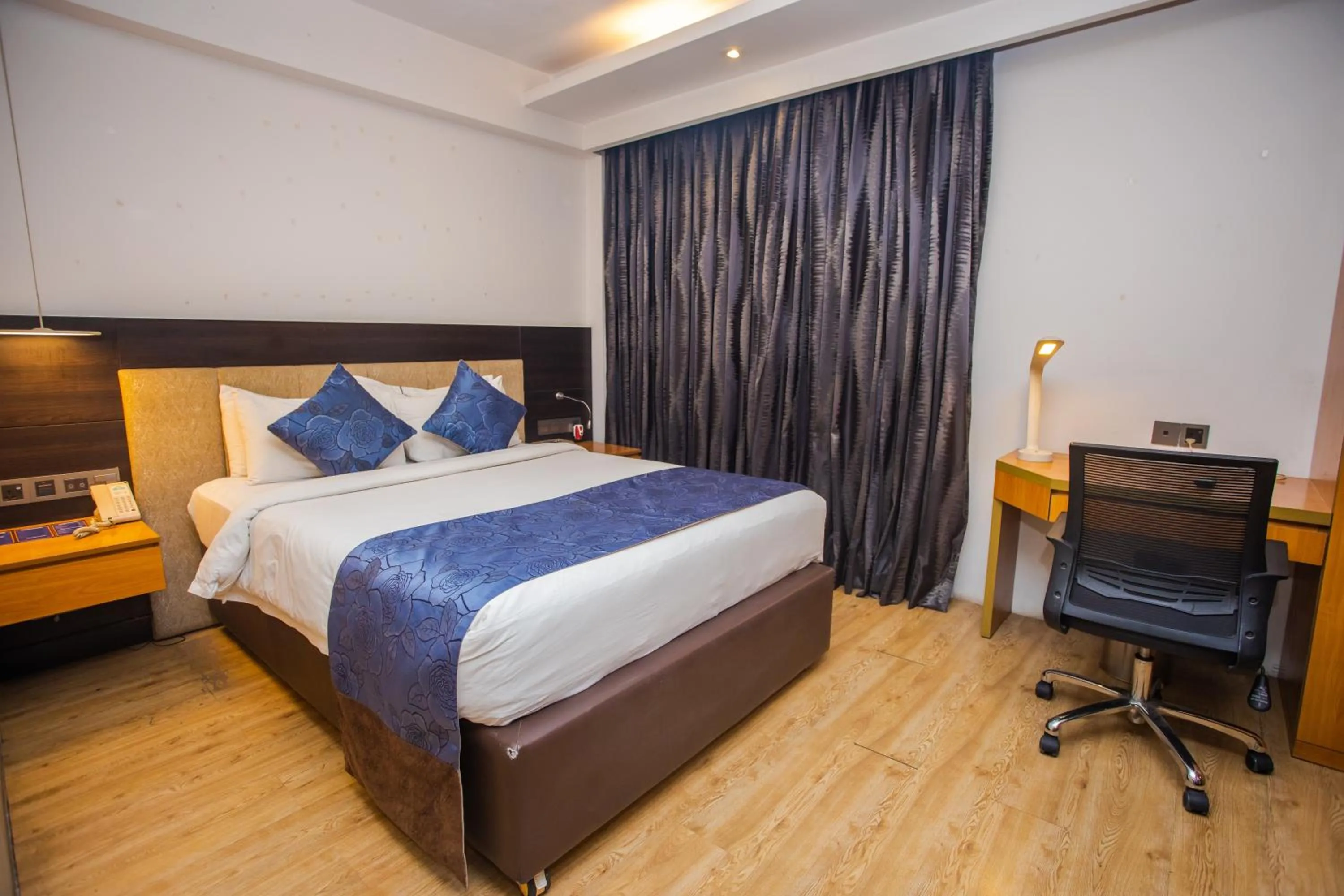 Bed in Days Hotel Dhaka