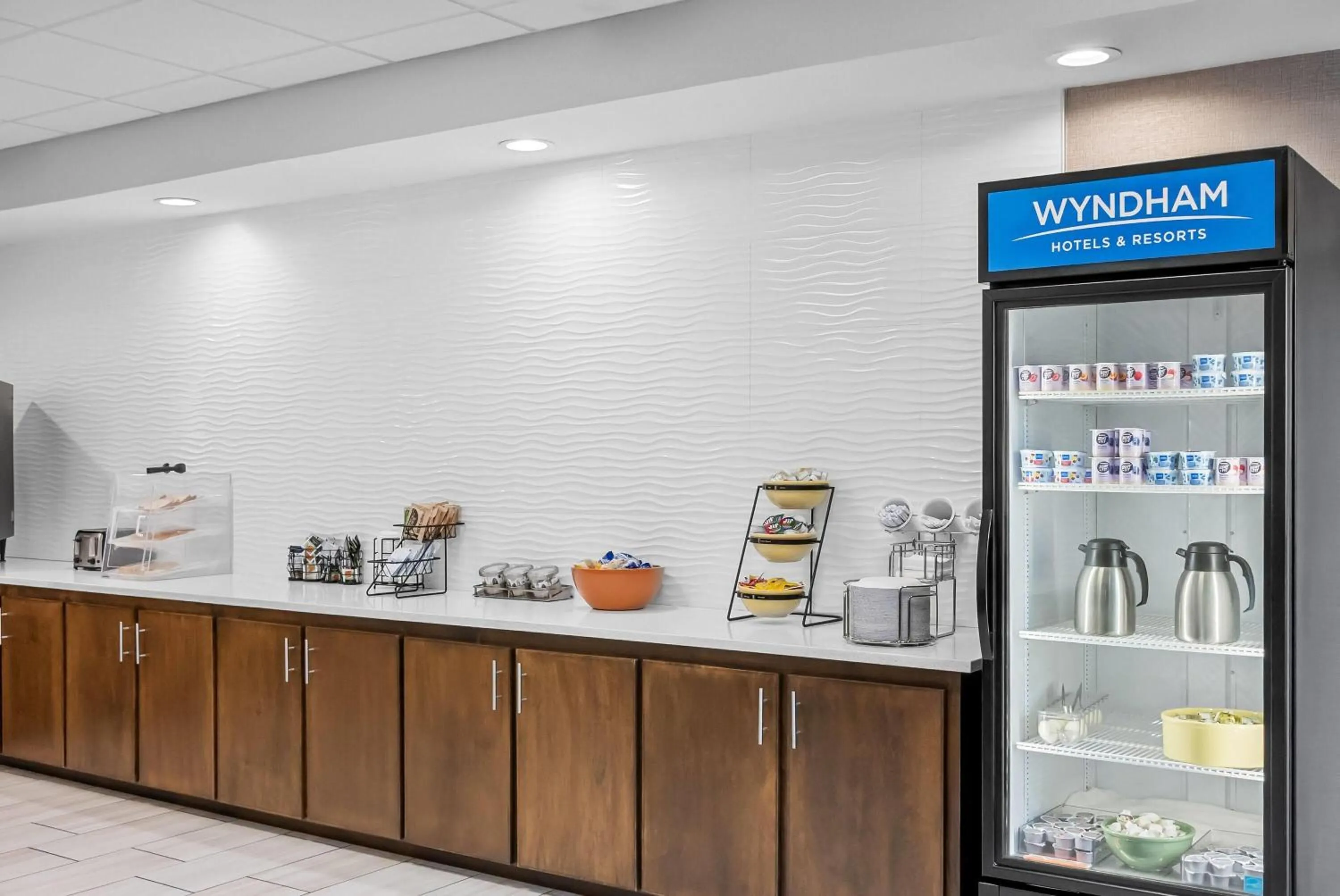 Property building in La Quinta by Wyndham Searcy