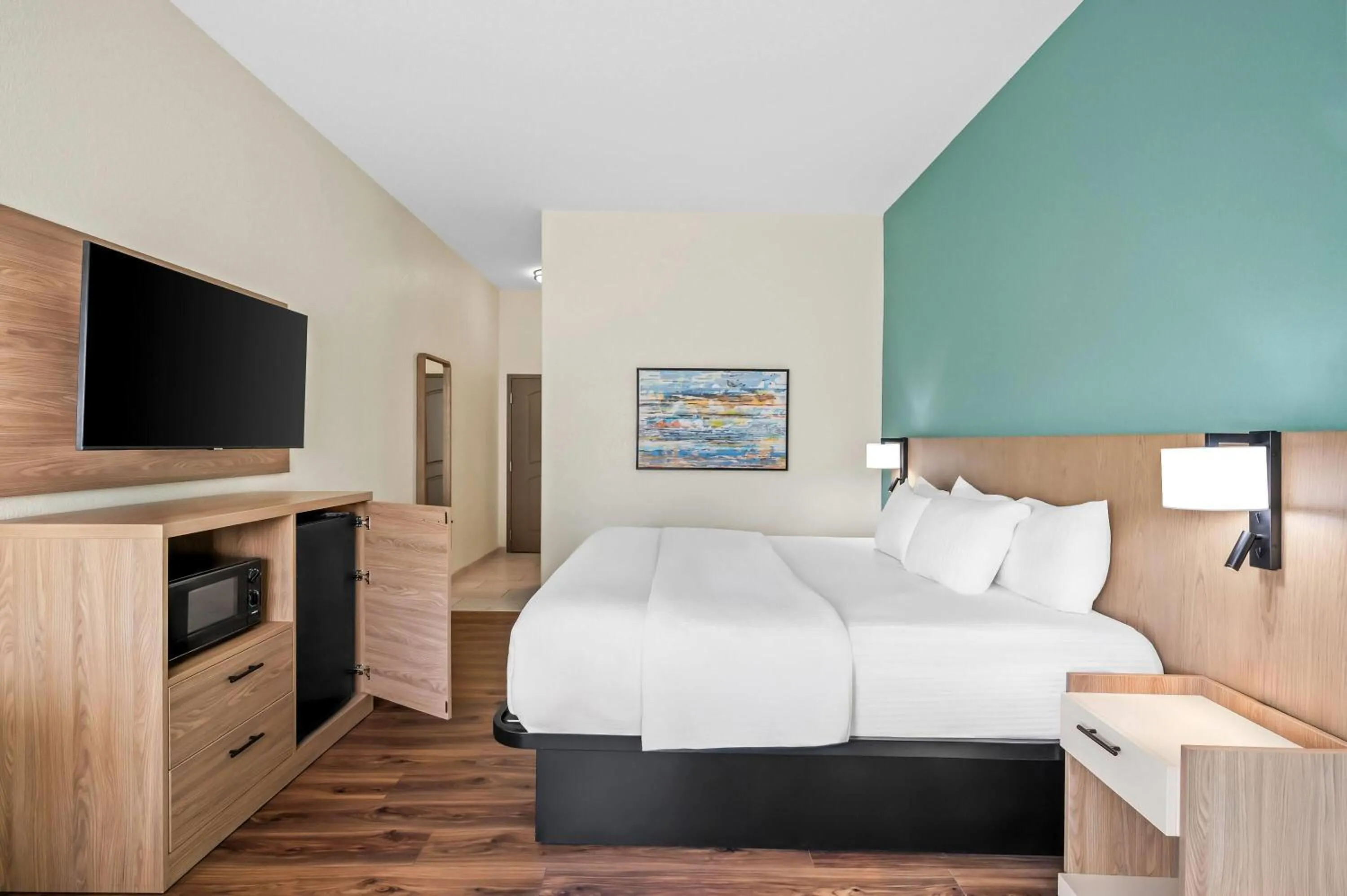 Bed in La Quinta by Wyndham Searcy