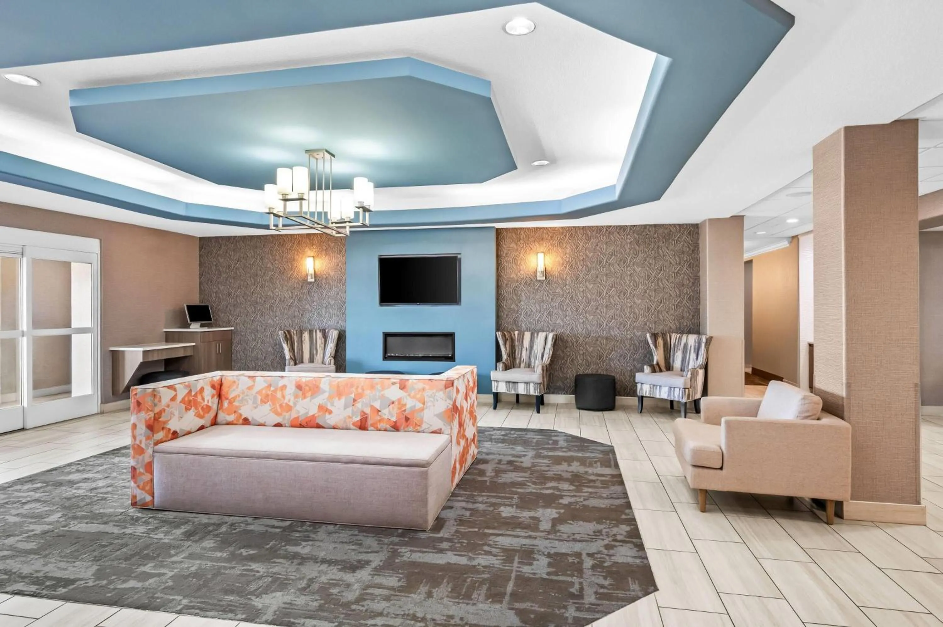 Lobby or reception in La Quinta by Wyndham Searcy