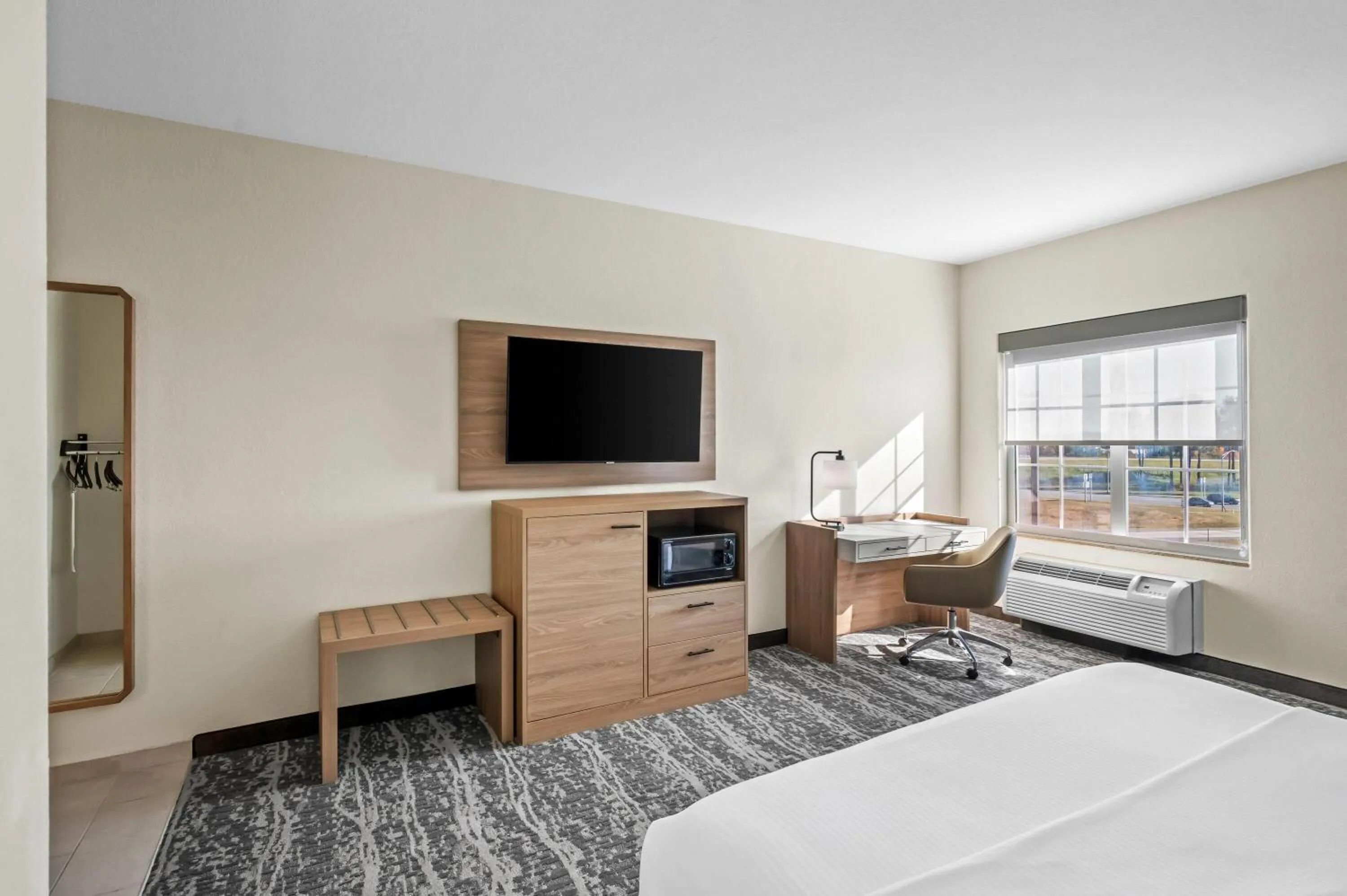 Bed in La Quinta by Wyndham Searcy