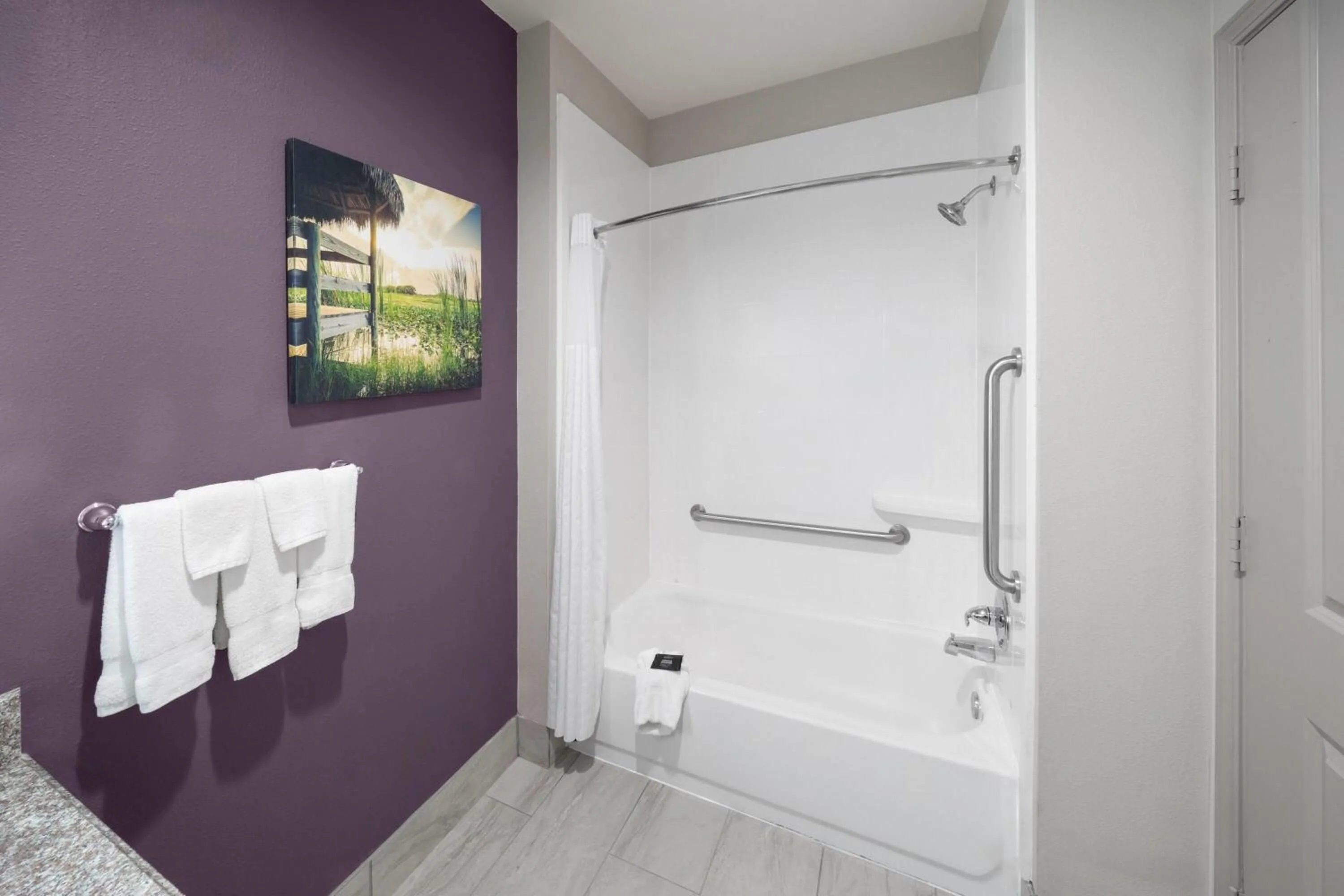 Bathroom in La Quinta by Wyndham Boutte