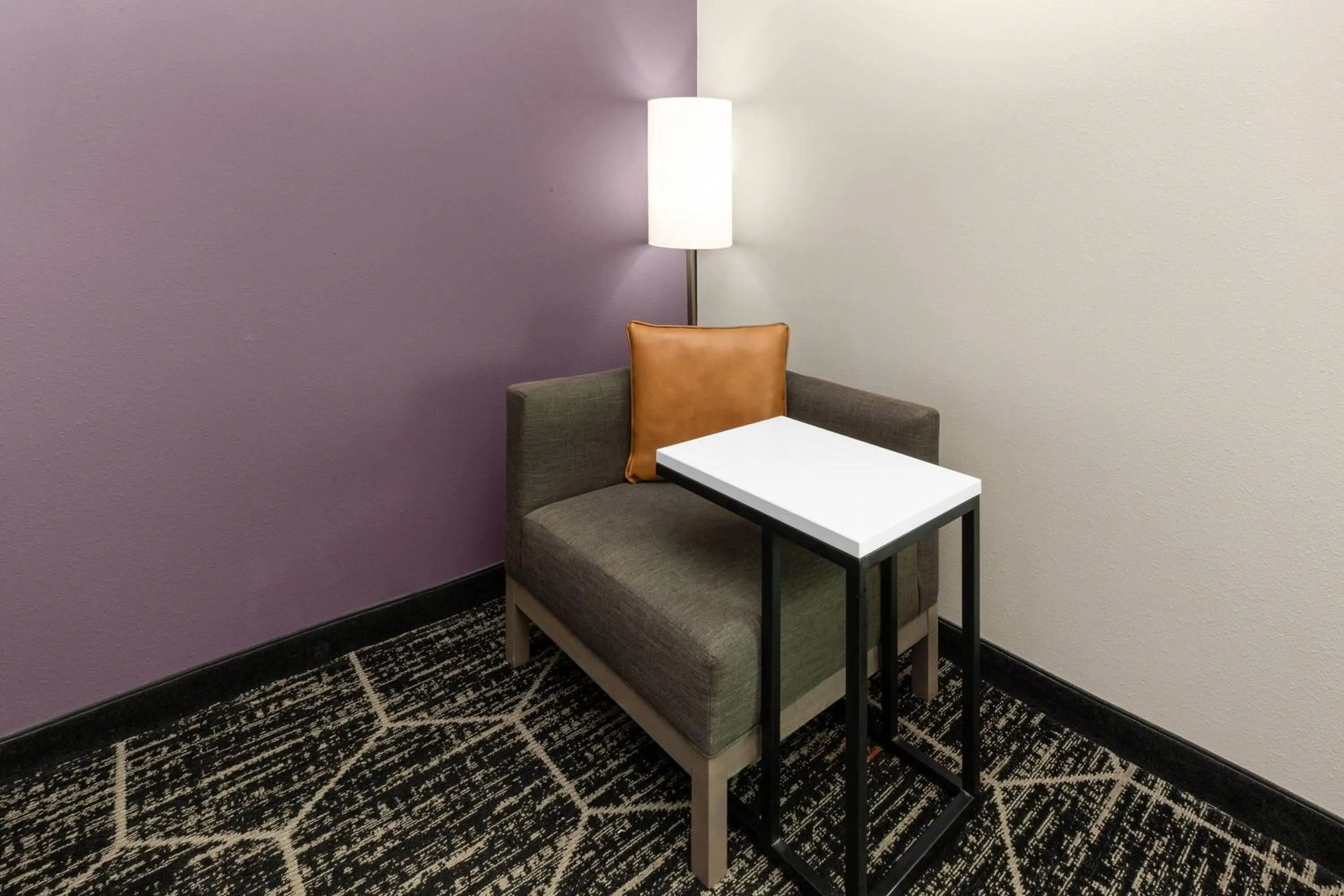 Photo of the whole room in La Quinta by Wyndham Boutte