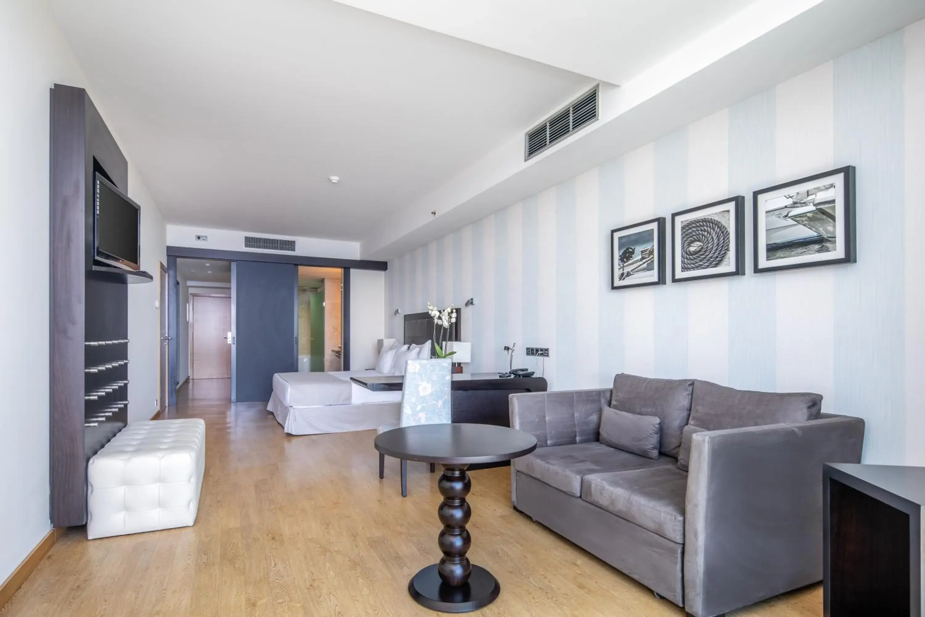 Junior Suite in Angra Marina Hotel Junior Suite in Angra Marina Hotel