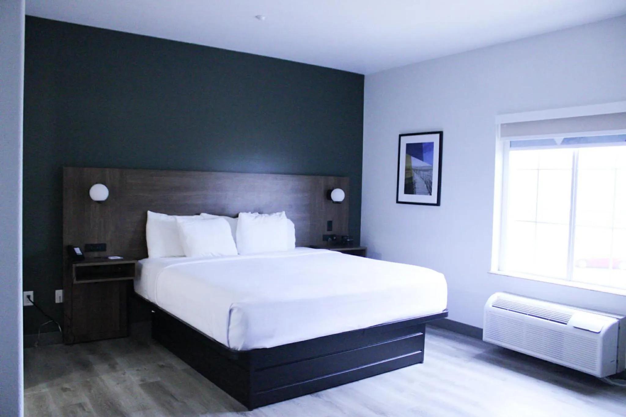 Bed in La Quinta by Wyndham Lumberton